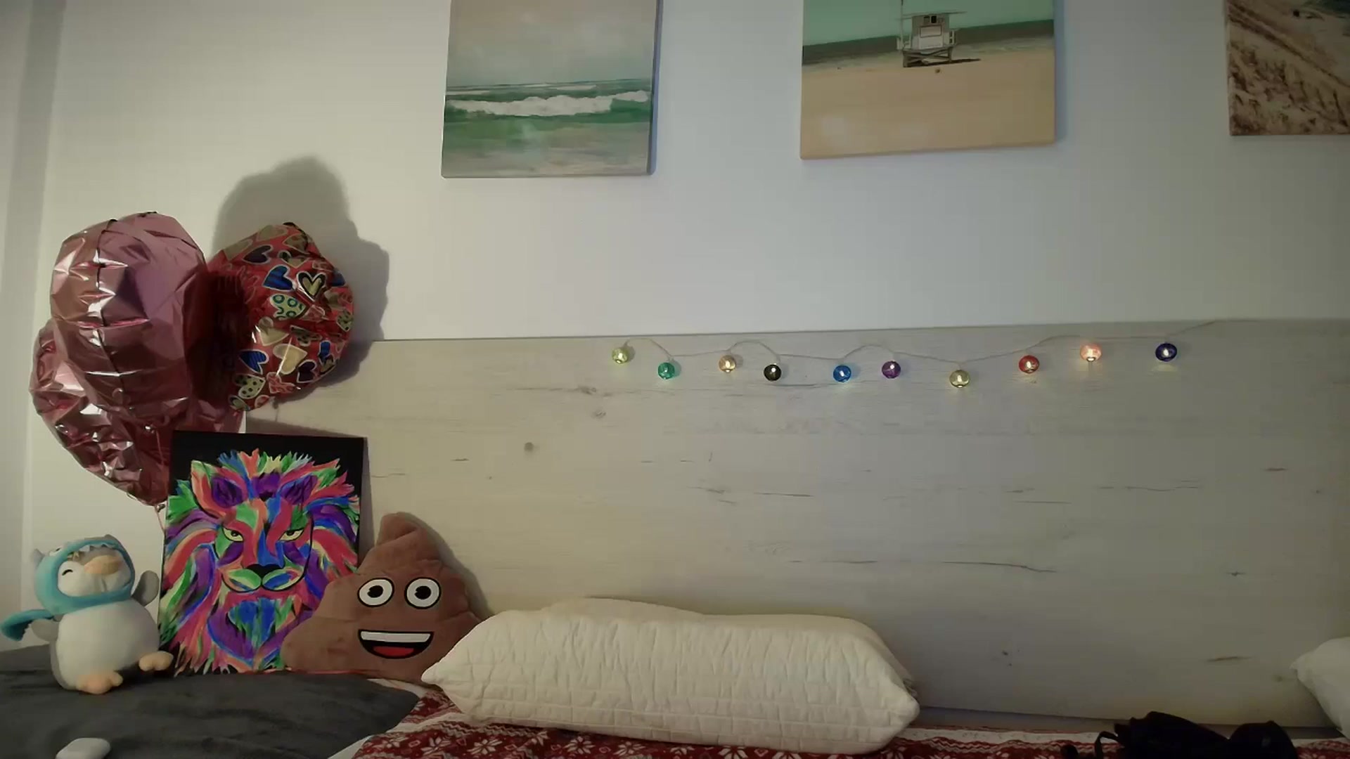 Gallery image thumbnail from Summer_Gold's myfreecams stream on, 03/15/2025, 24:20 image 9 of 20