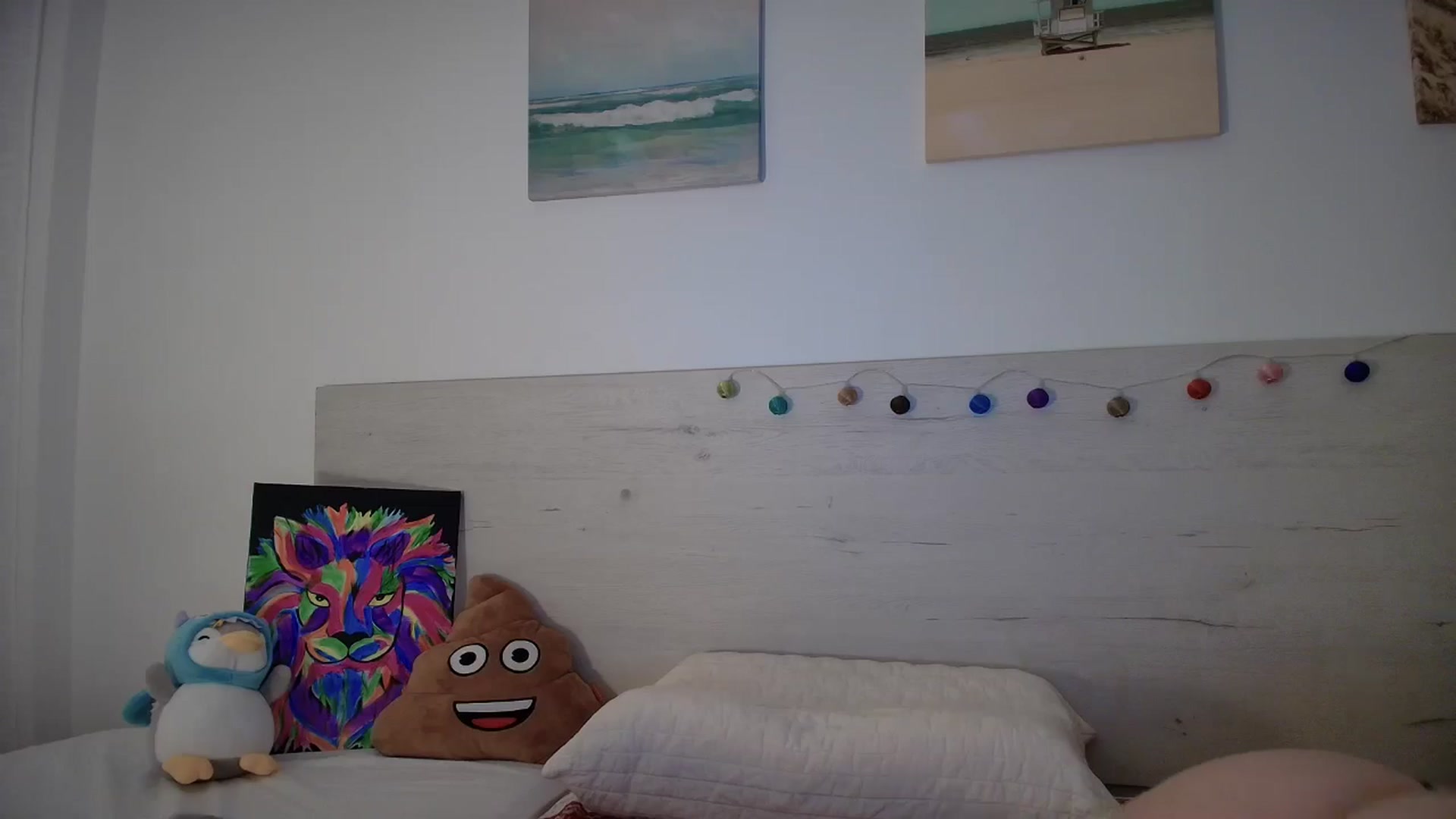 Gallery image thumbnail from Summer_Gold's myfreecams stream on, 03/16/2025, 24:01 image 19 of 20