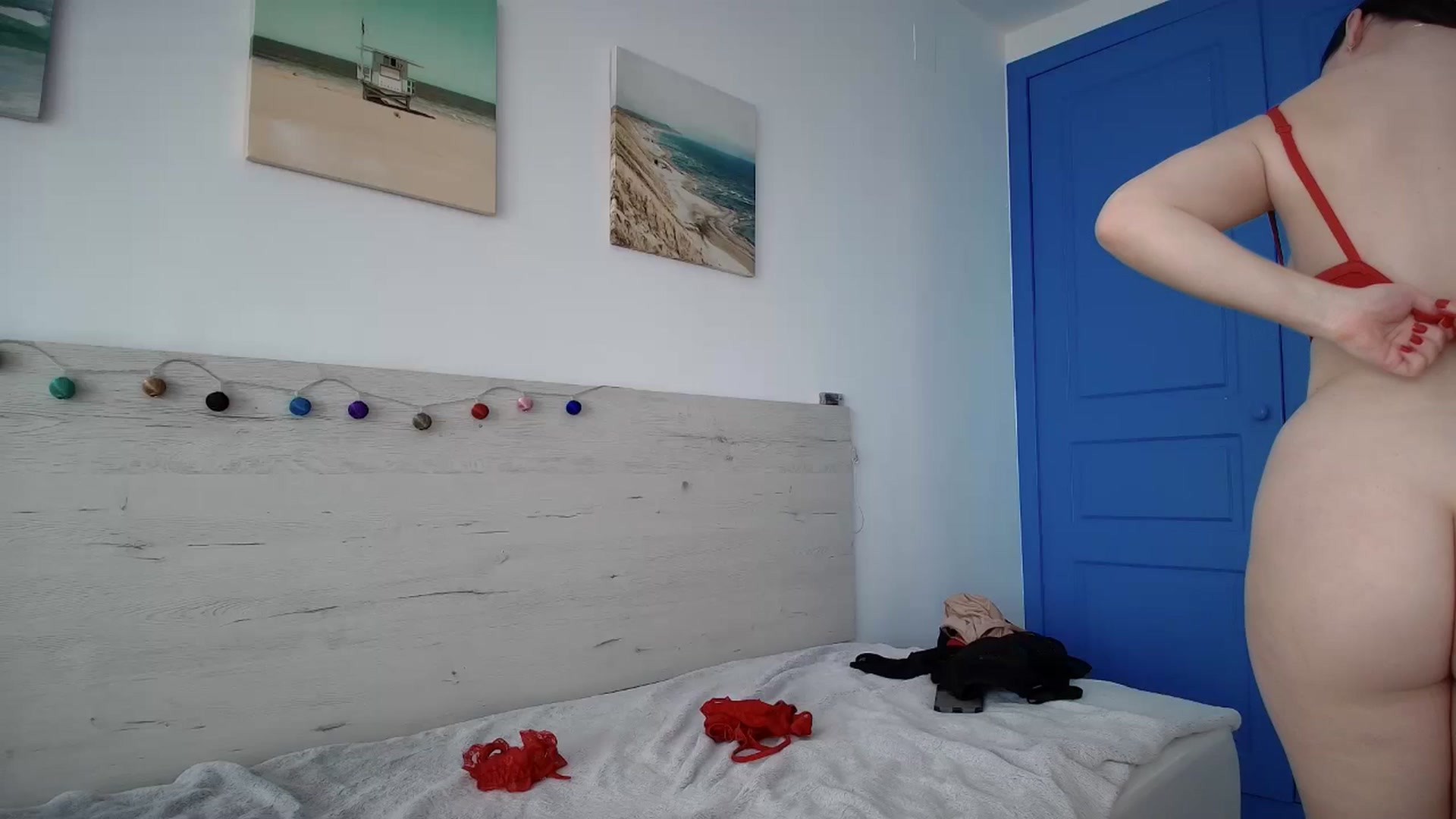 Gallery image thumbnail from Summer_Gold's myfreecams stream on, 04/12/2025, 15:57 image 9 of 20