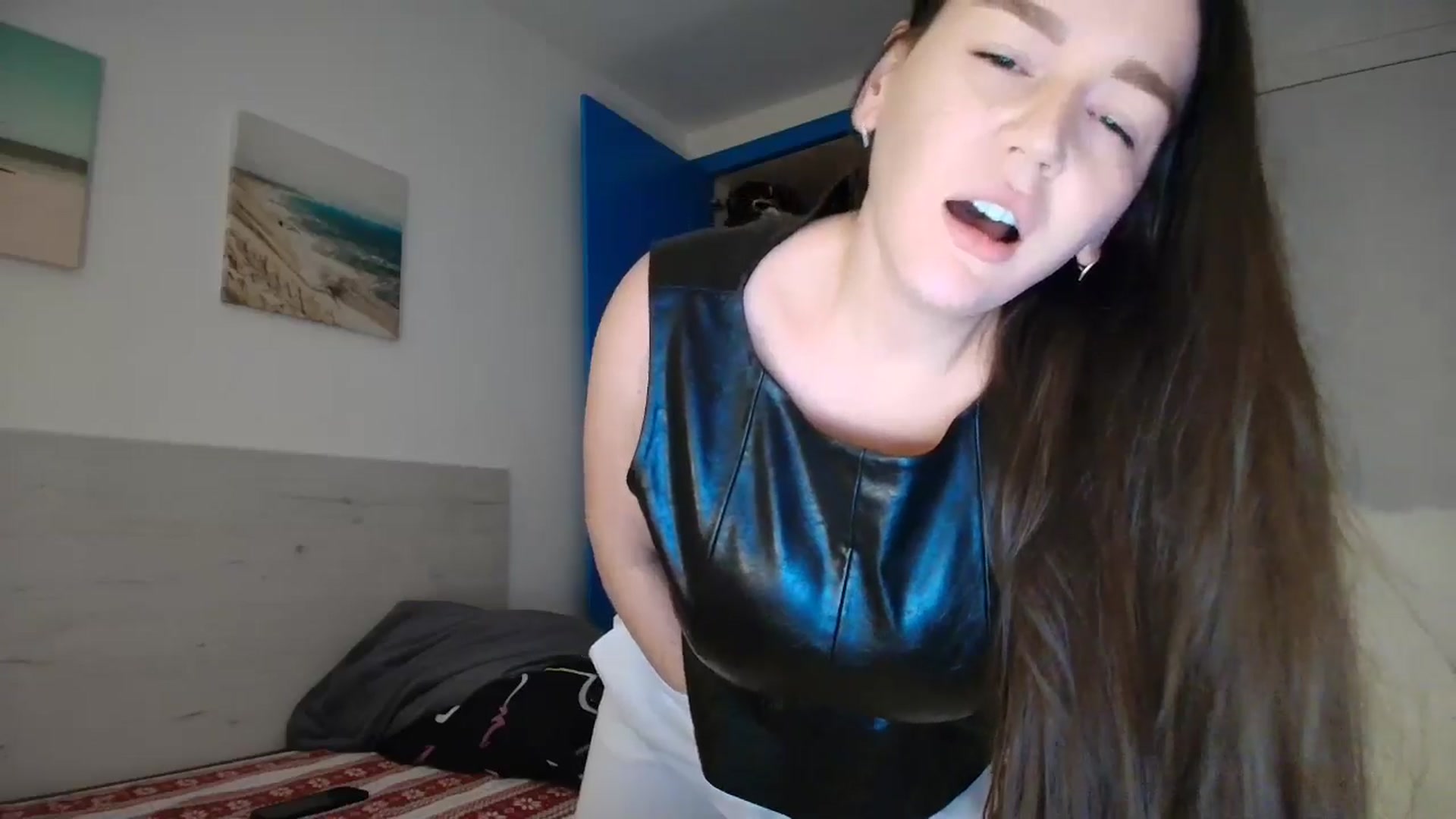 Gallery image thumbnail from Summer_Gold's myfreecams stream on, 11/29/2025, 17:36 image 17 of 20
