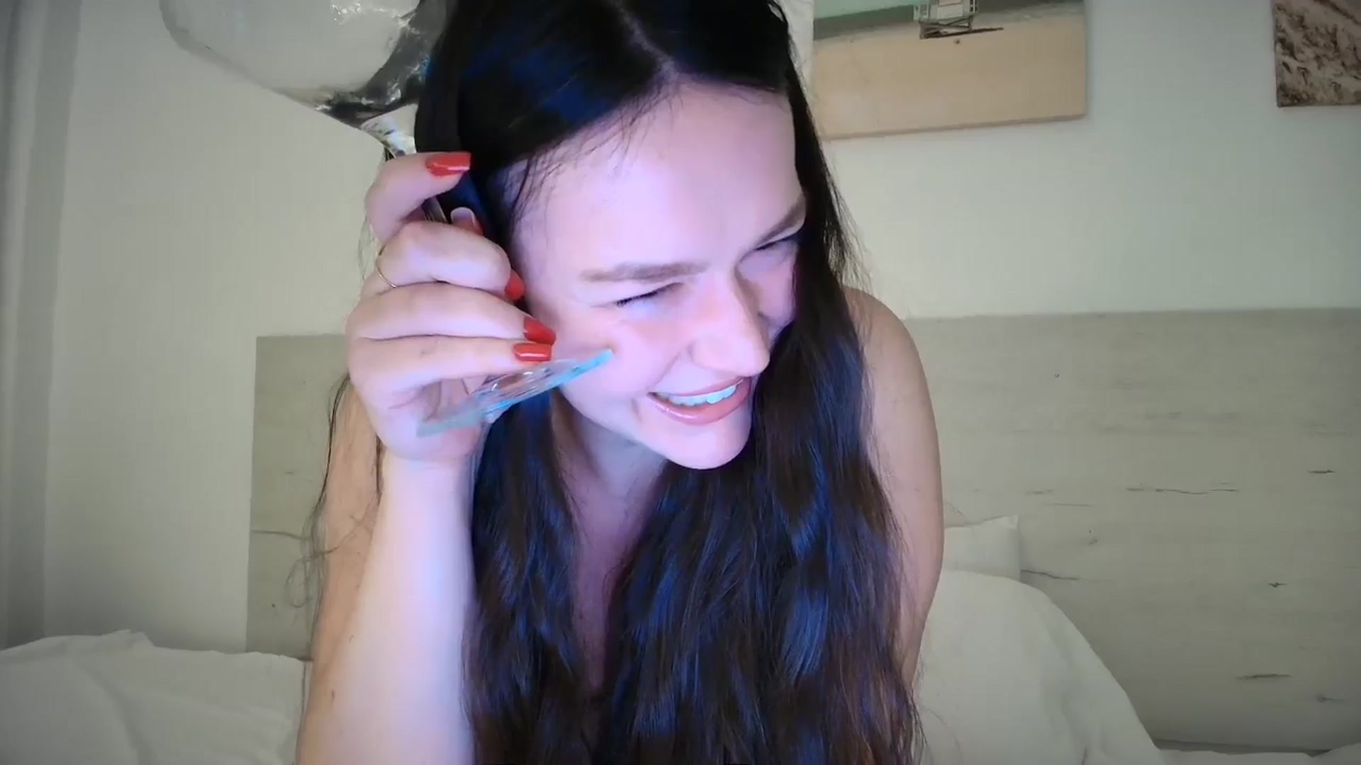 Gallery image thumbnail from Summer_Gold's myfreecams stream on, 02/20/2026, 03:35 image 12 of 20