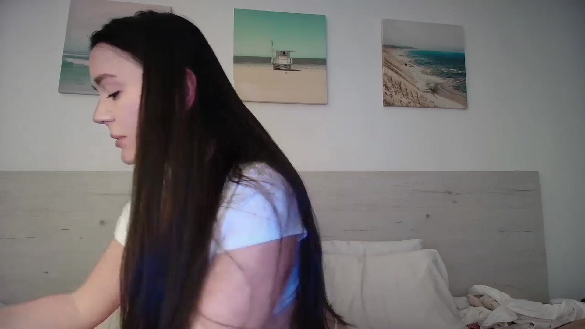 Gallery image thumbnail from Summer_Gold's myfreecams stream on, 03/15/2026, 21:12 image 20 of 20
