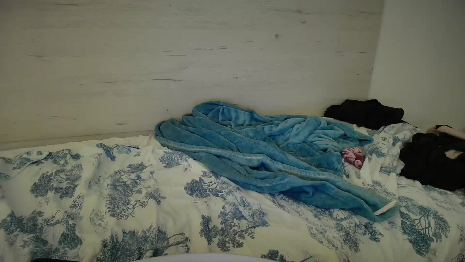 Gallery image thumbnail from Summer_Gold's myfreecams stream on, 03/31/2026, 01:08 image 18 of 20