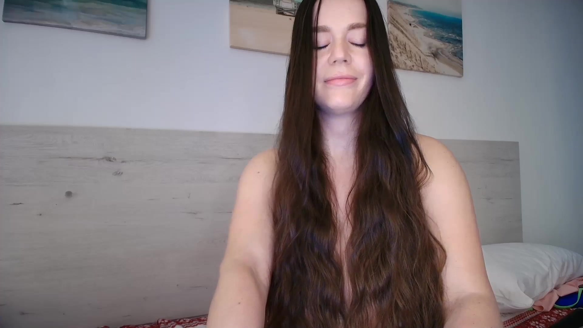 Gallery image thumbnail from Summer_Gold's myfreecams stream on, 04/28/2026, 15:17 image 14 of 20