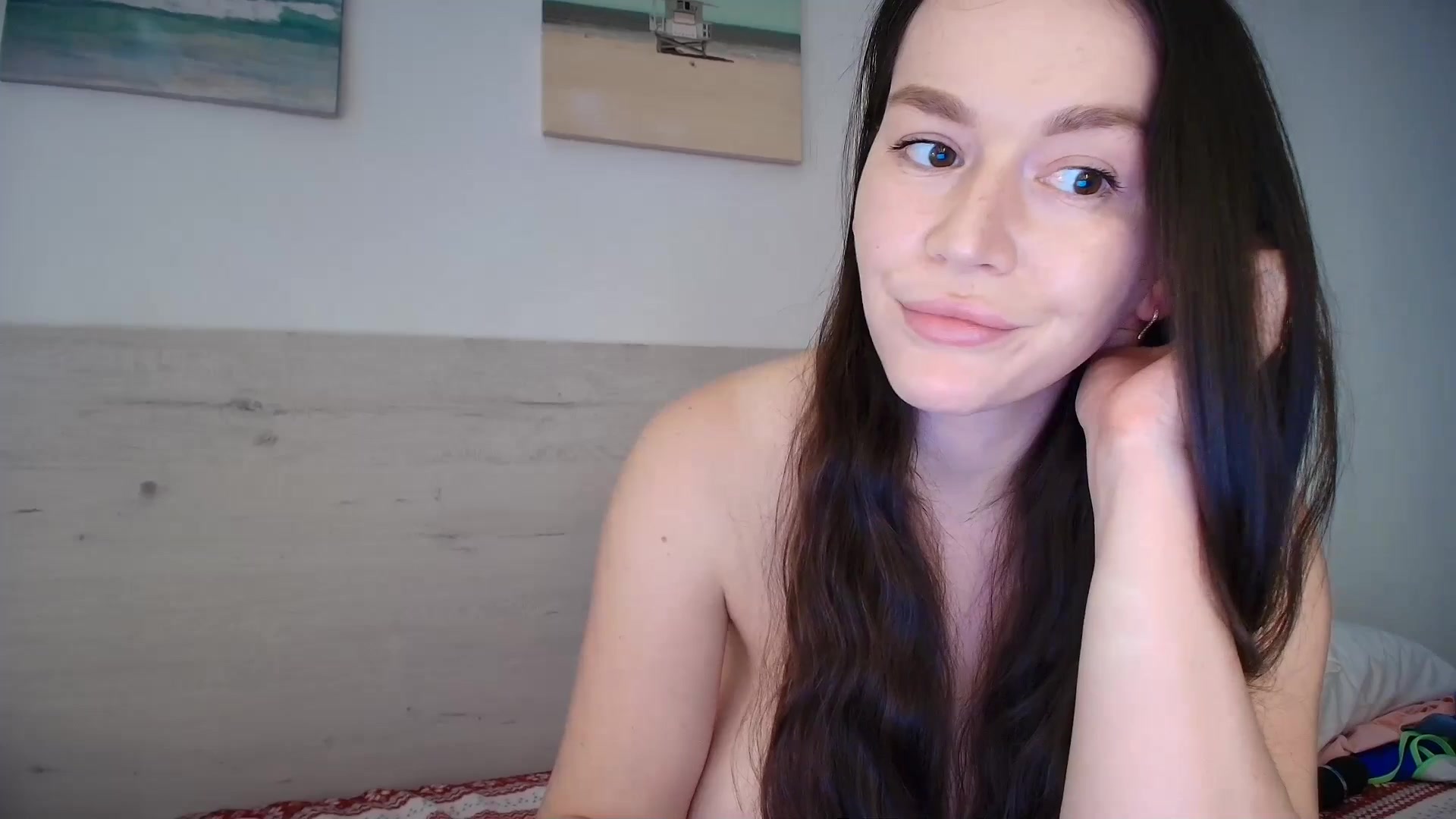 Gallery image thumbnail from Summer_Gold's myfreecams stream on, 04/28/2026, 15:17 image 18 of 20
