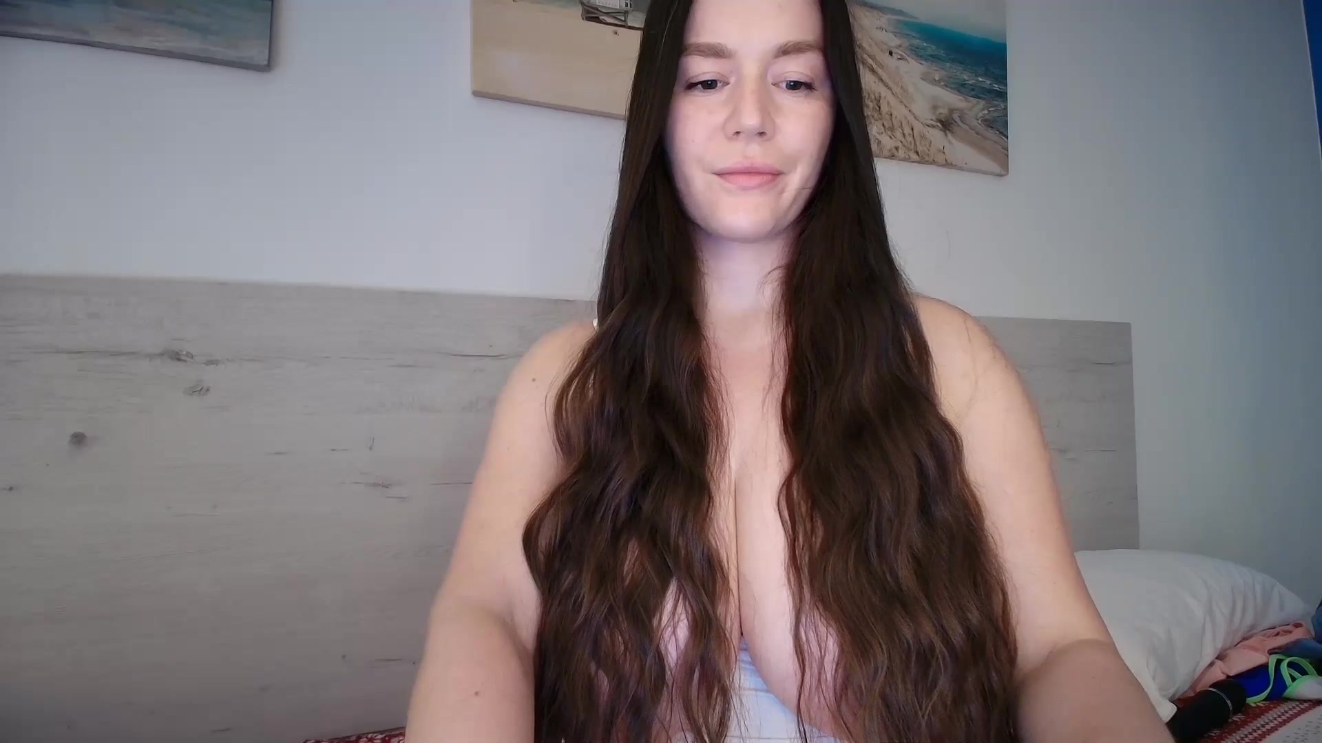 Gallery image thumbnail from Summer_Gold's myfreecams stream on, 04/28/2026, 15:17 image 16 of 20