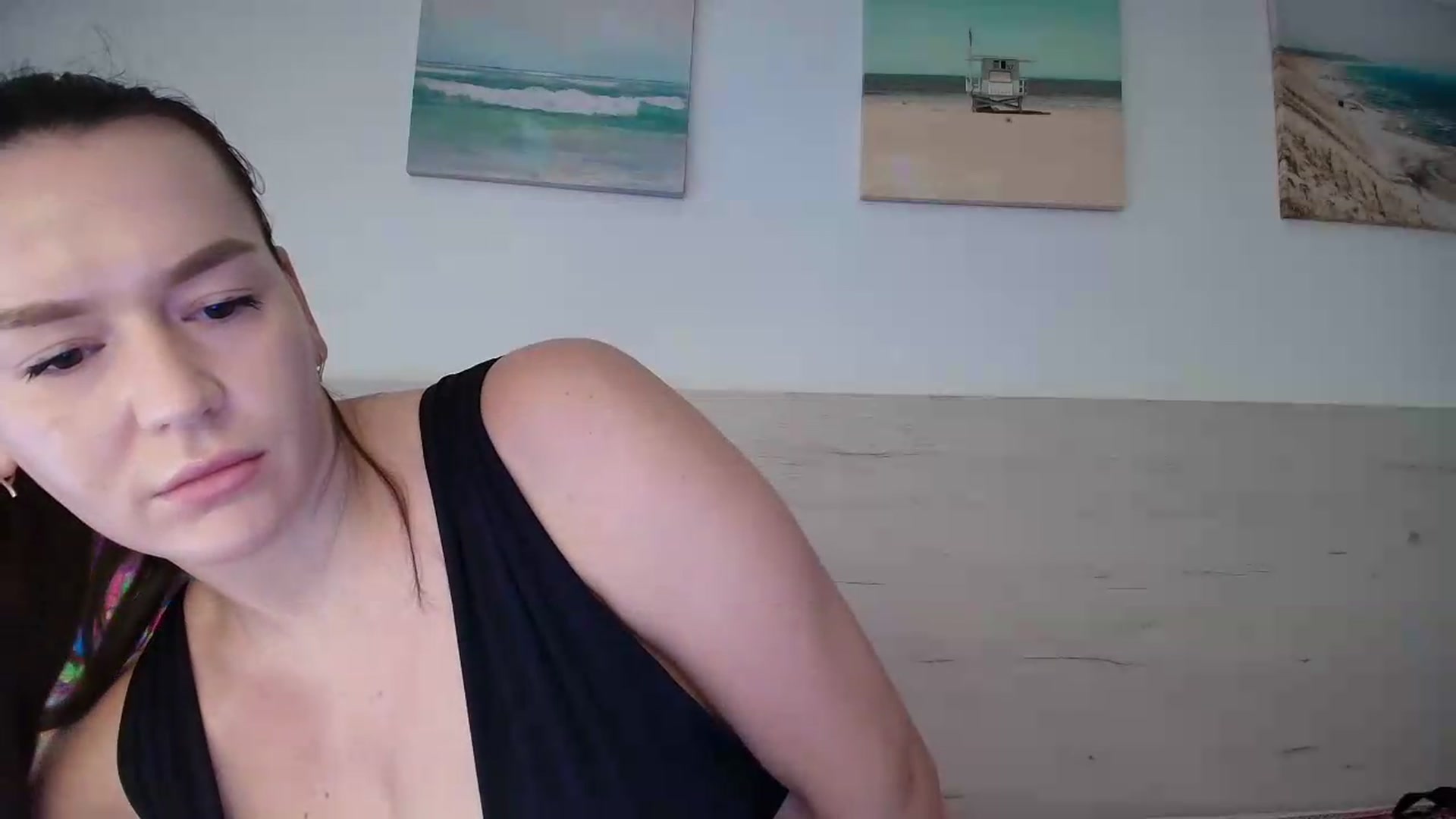 Gallery image thumbnail from Summer_Gold's myfreecams stream on, 07/19/2026, 14:53 image 16 of 20