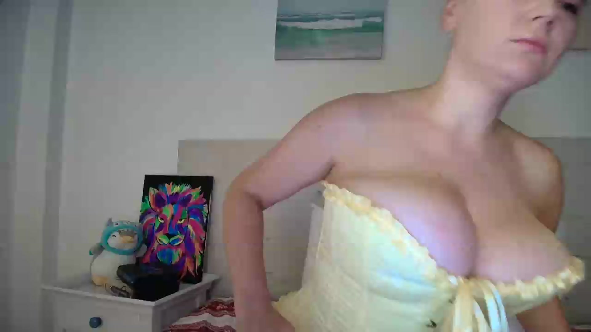 Gallery image thumbnail from Summer_Gold's myfreecams stream on, 08/16/2026, 11:47 image 1 of 20