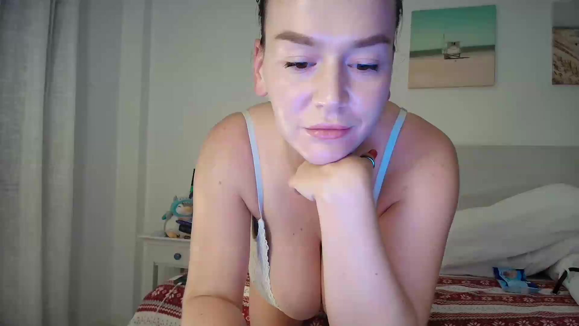 Gallery image thumbnail from Summer_Gold's myfreecams stream on, 08/25/2026, 20:38 image 14 of 20