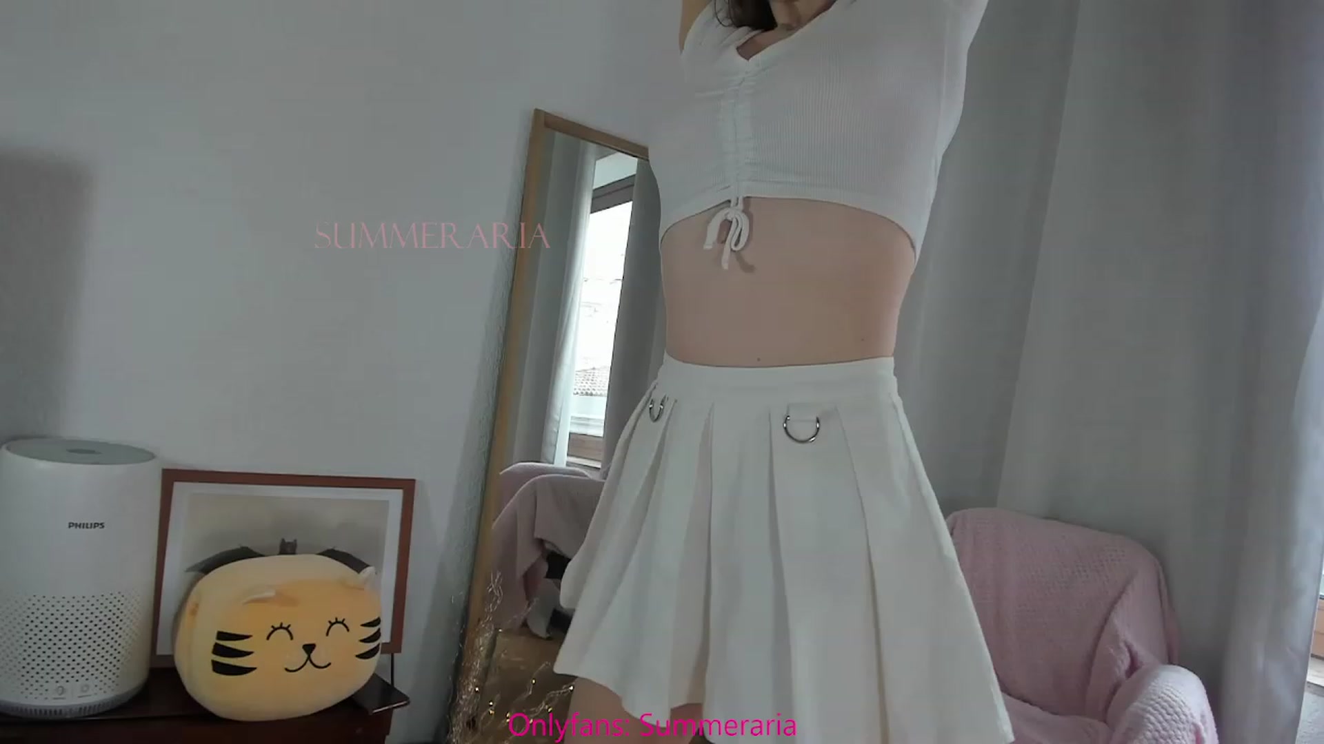 Gallery image thumbnail from Summeraria's myfreecams stream on, 10/26/2023, 10:33 image 8 of 20