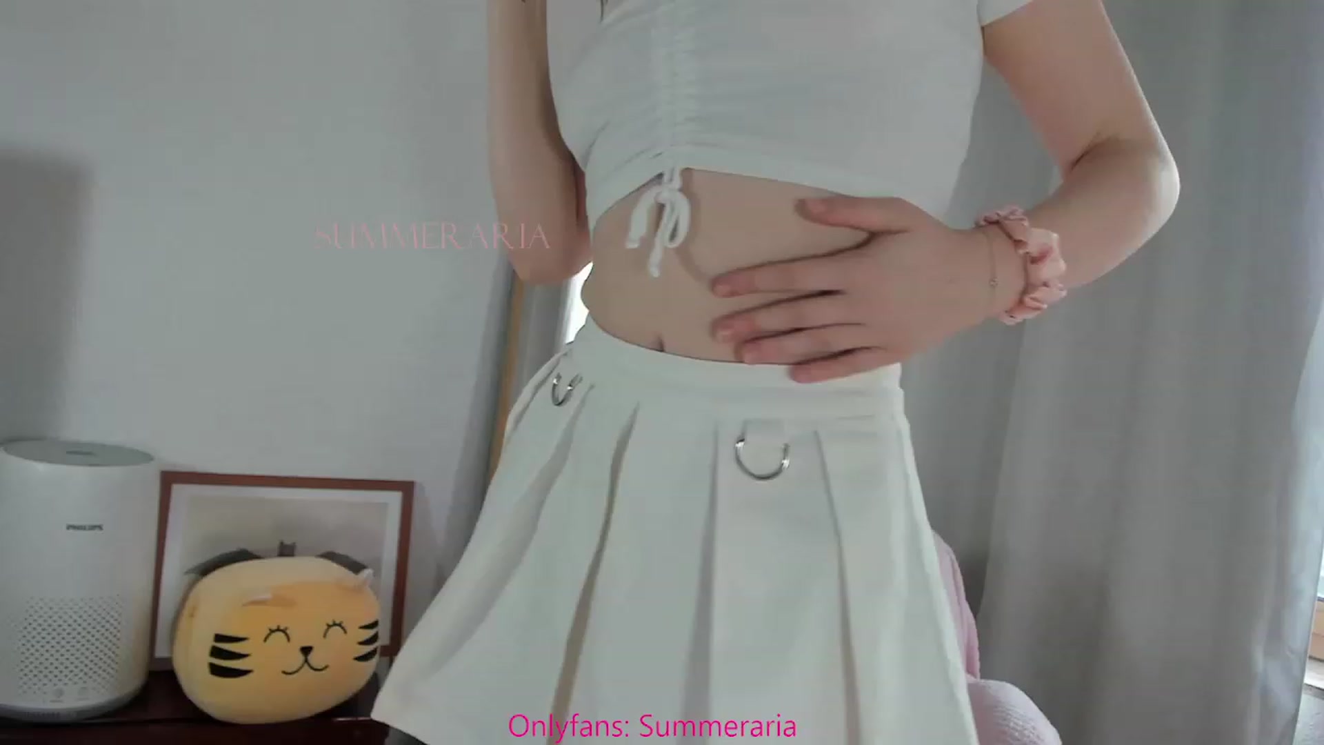 Gallery image thumbnail from Summeraria's myfreecams stream on, 10/26/2023, 10:33 image 11 of 20