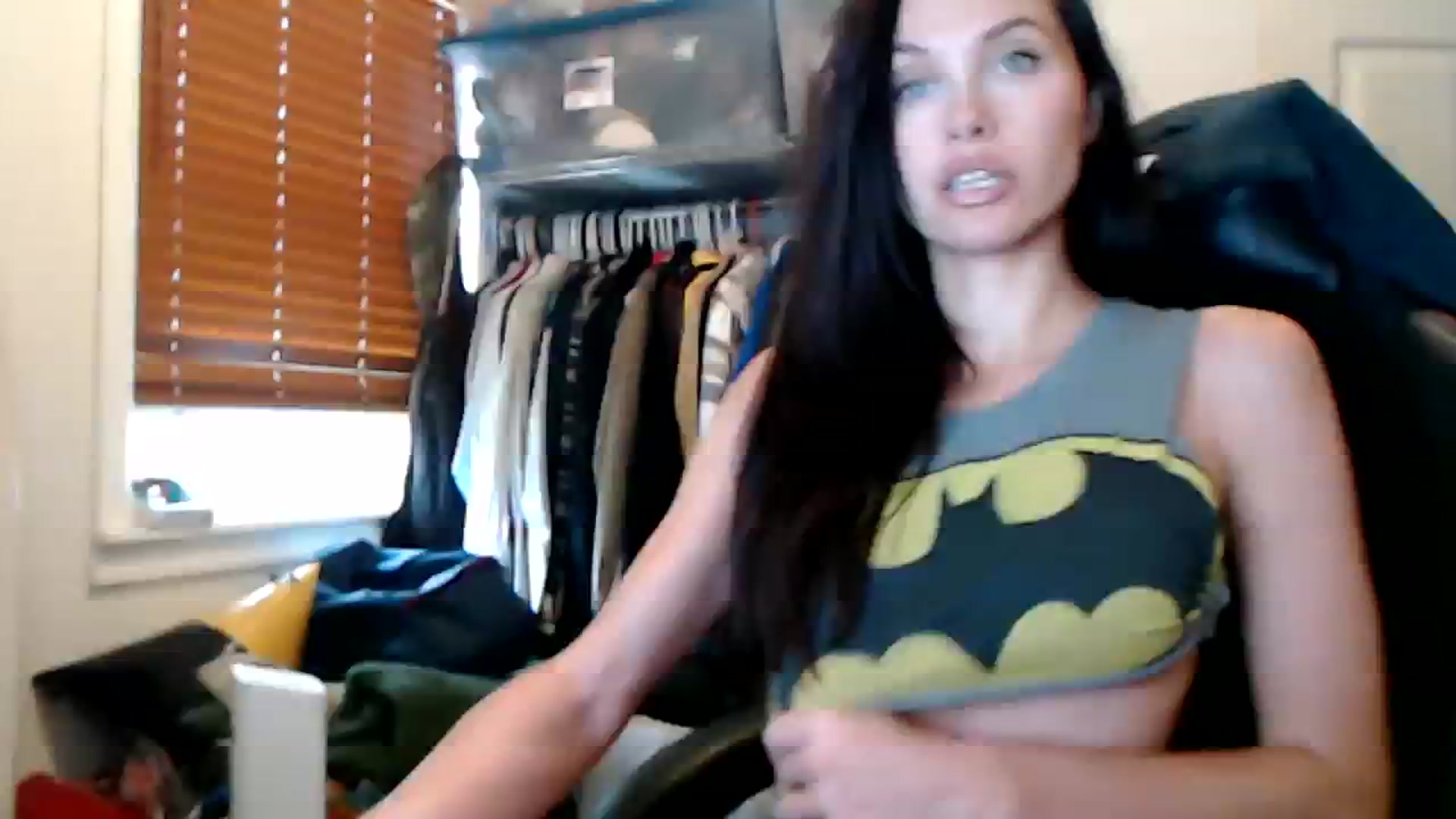 Gallery image thumbnail from Summerr_Rose's myfreecams stream on, 10/19/2023, 19:56 image 16 of 20