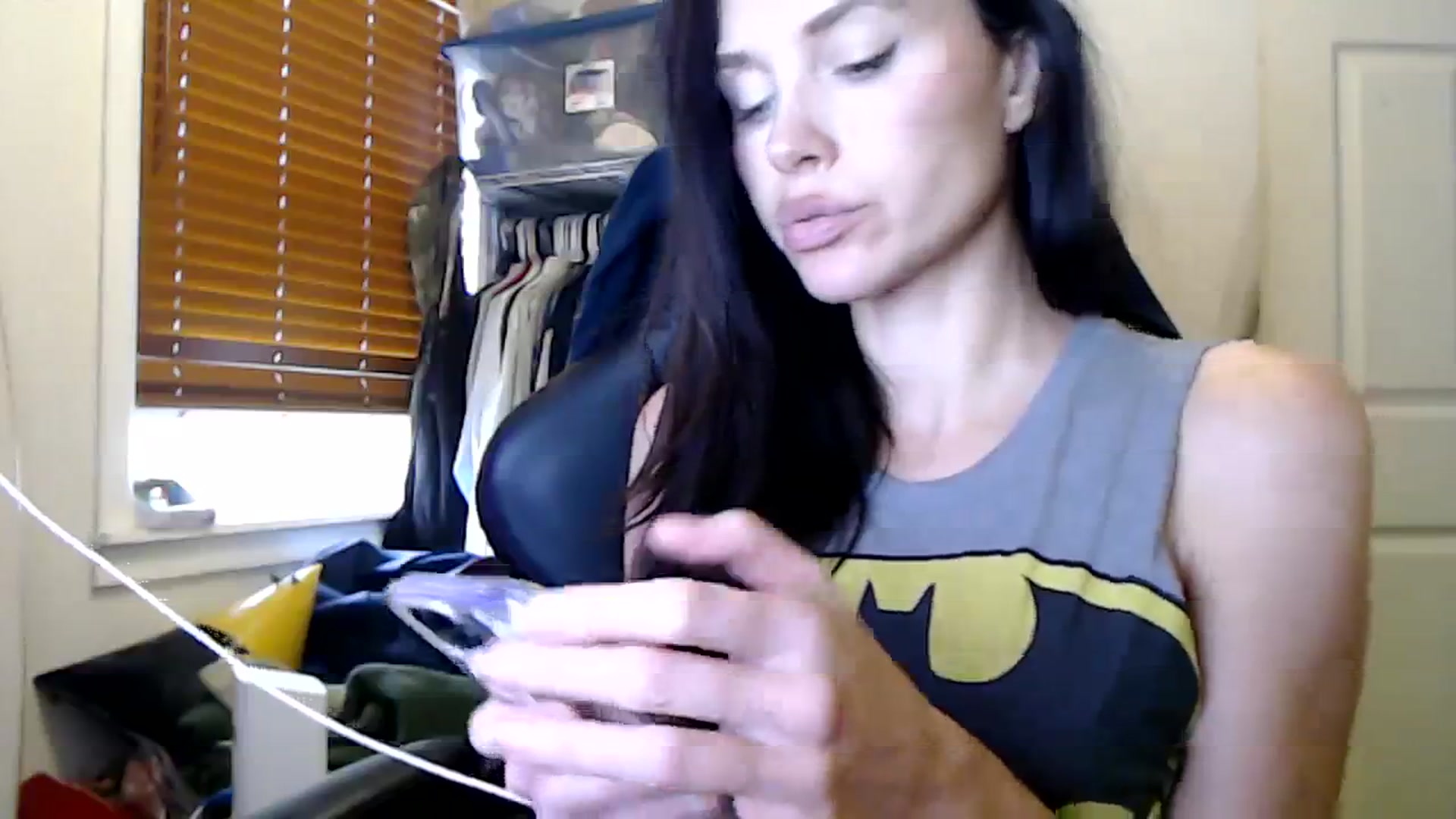 Gallery image thumbnail from Summerr_Rose's myfreecams stream on, 10/19/2023, 19:56 image 12 of 20