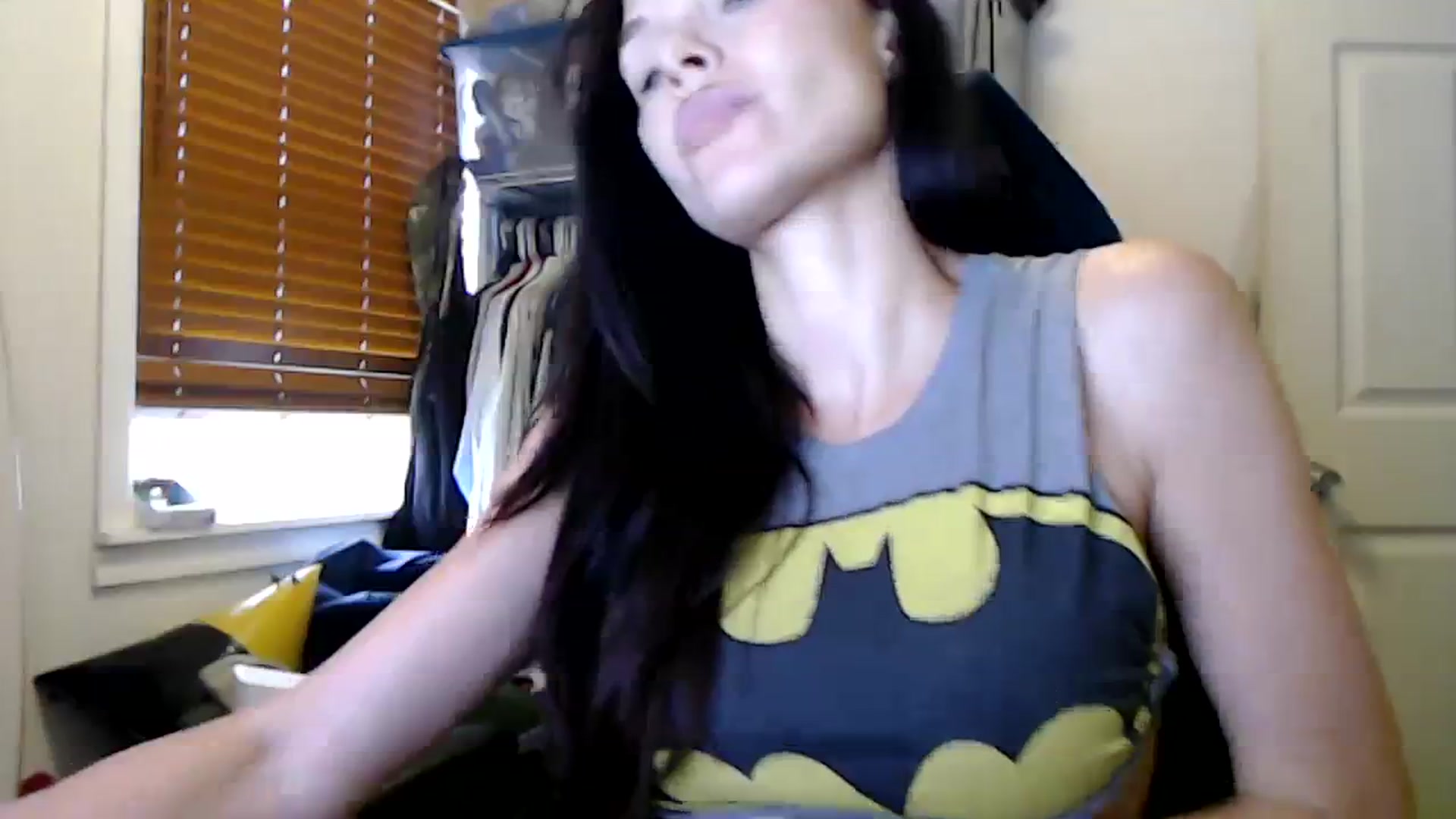 Gallery image thumbnail from Summerr_Rose's myfreecams stream on, 10/19/2023, 19:56 image 10 of 20
