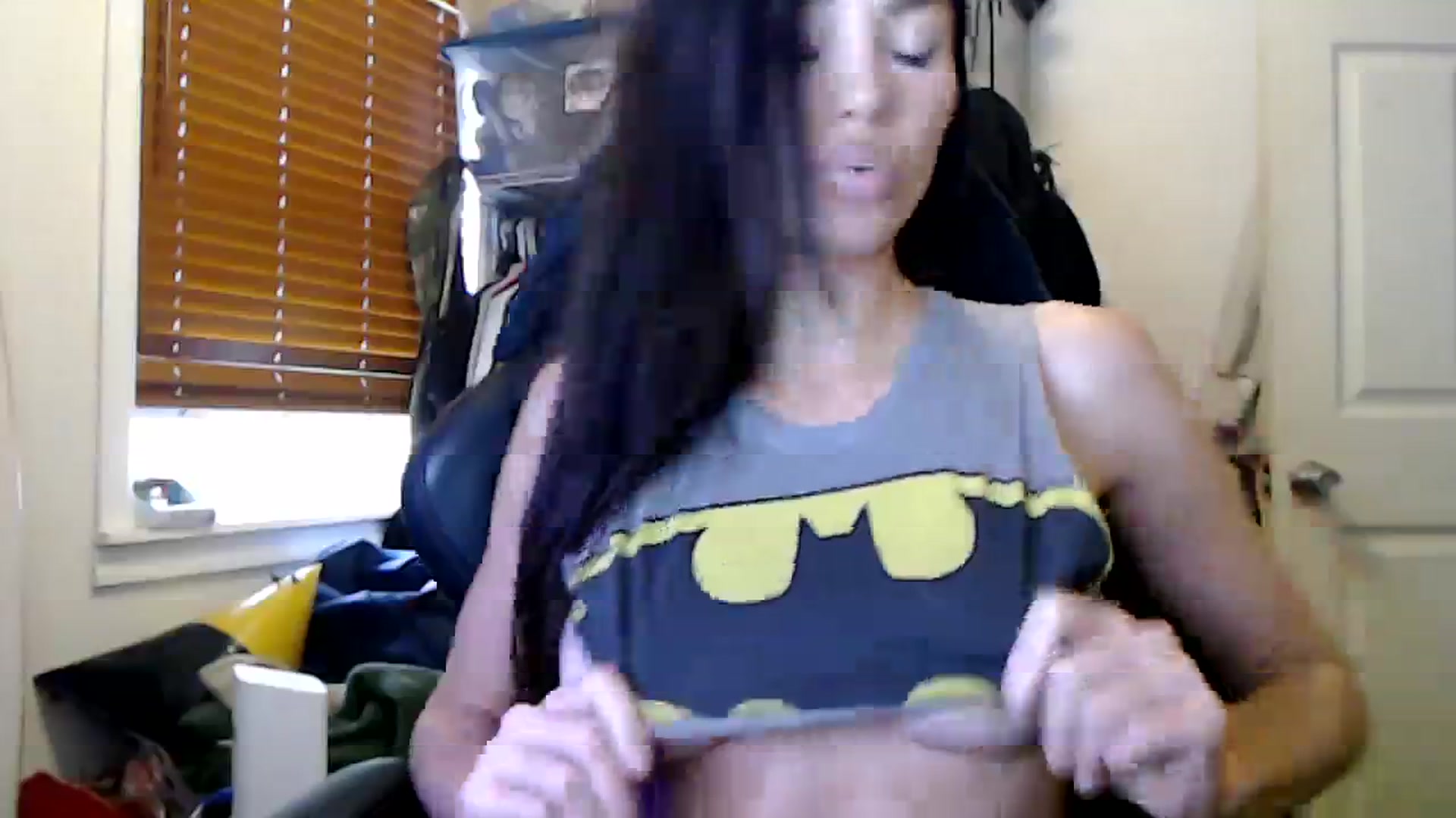 Gallery image thumbnail from Summerr_Rose's myfreecams stream on, 10/19/2023, 19:56 image 3 of 20