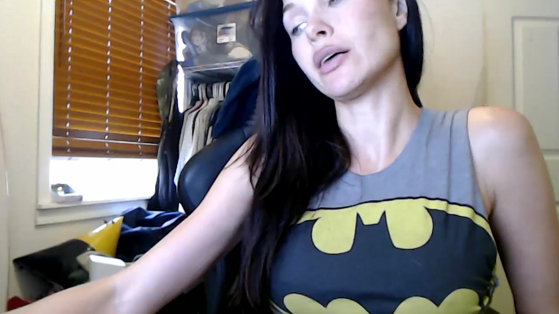 Gallery image thumbnail from Summerr_Rose's myfreecams stream on, 10/19/2023, 19:56 image 4 of 20