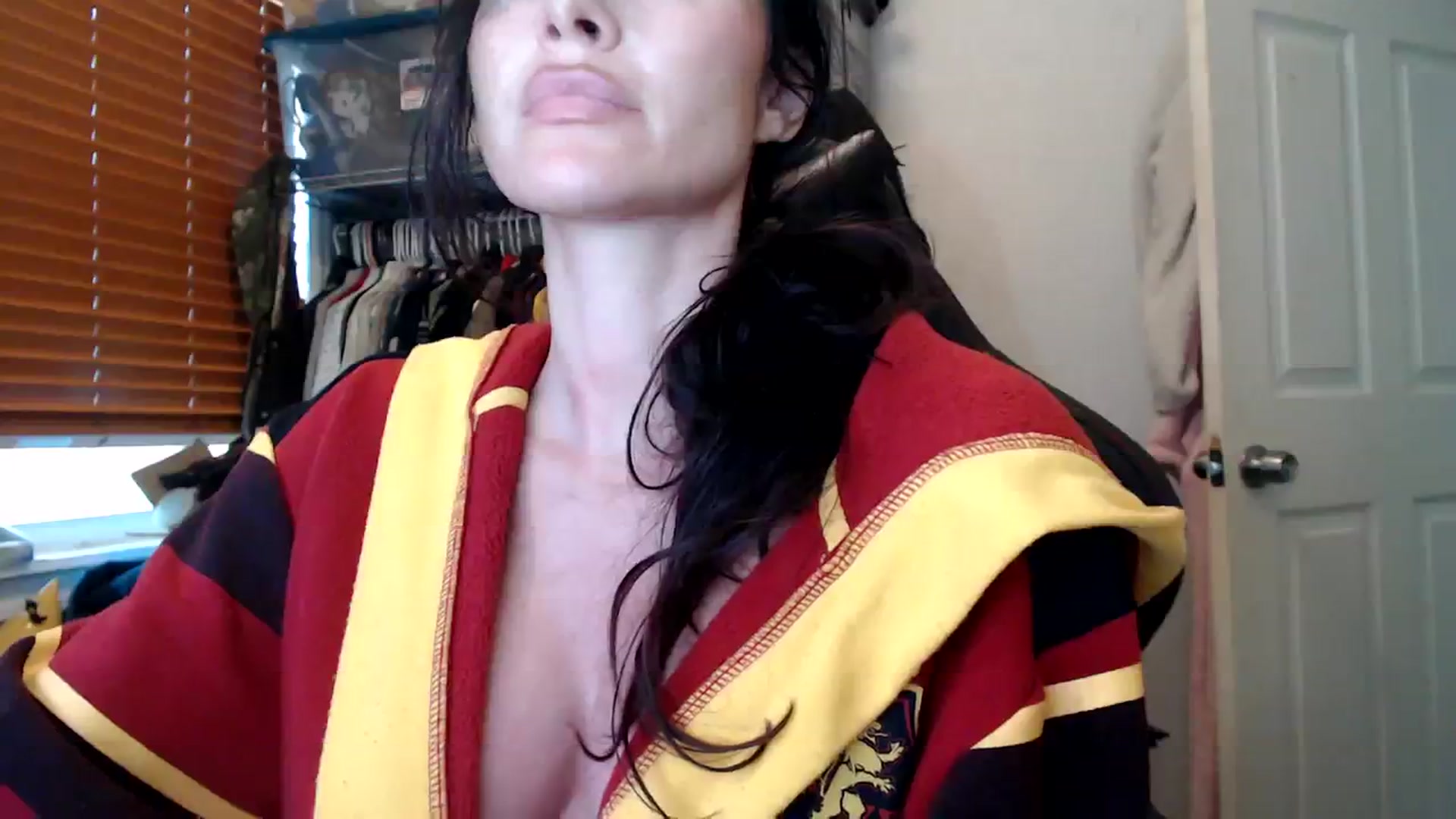 Gallery image thumbnail from Summerr_Rose's myfreecams stream on, 10/31/2023, 19:26 image 8 of 20