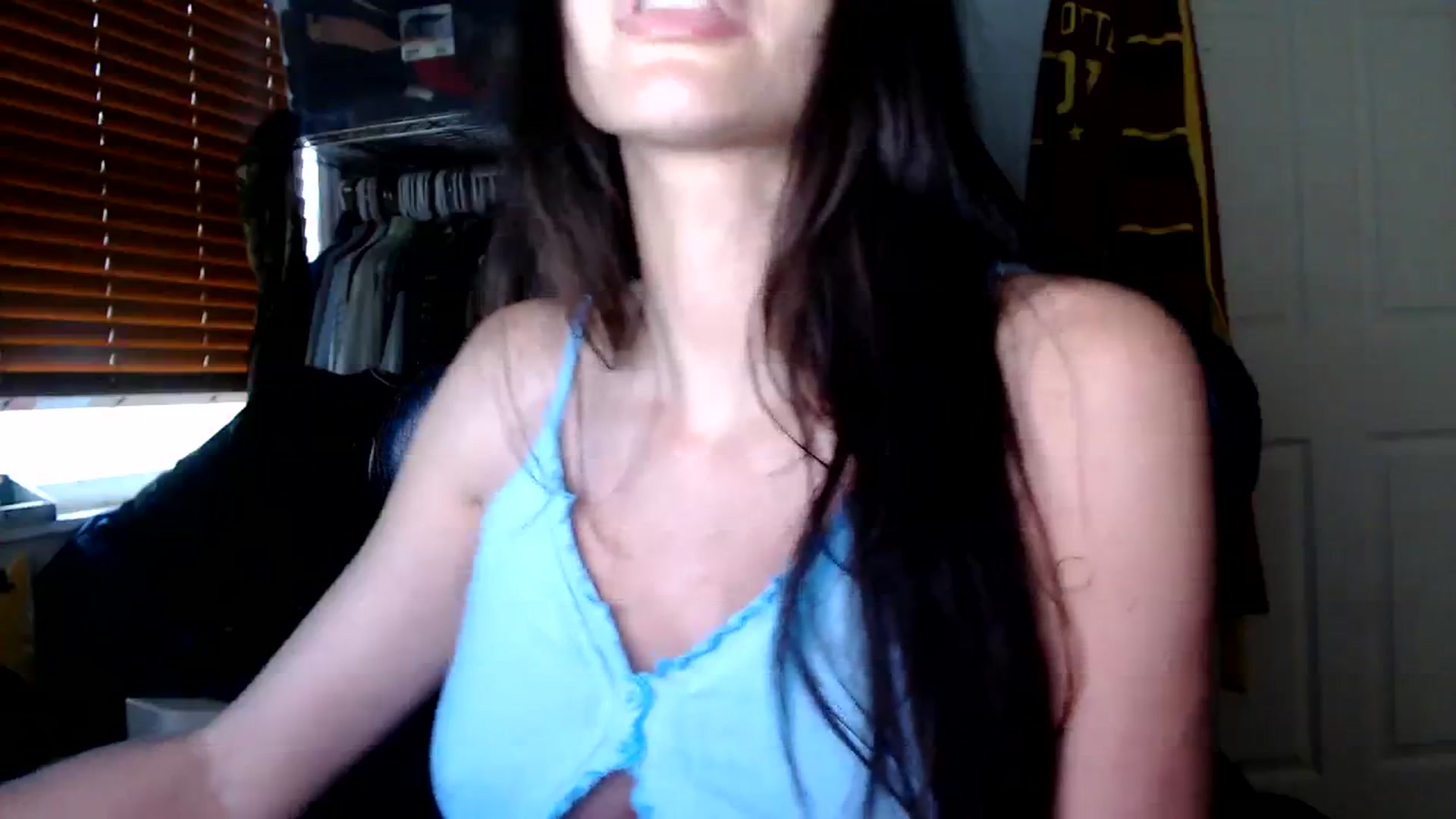 Gallery image thumbnail from Summerr_Rose's myfreecams stream on, 11/17/2023, 20:27 image 19 of 20