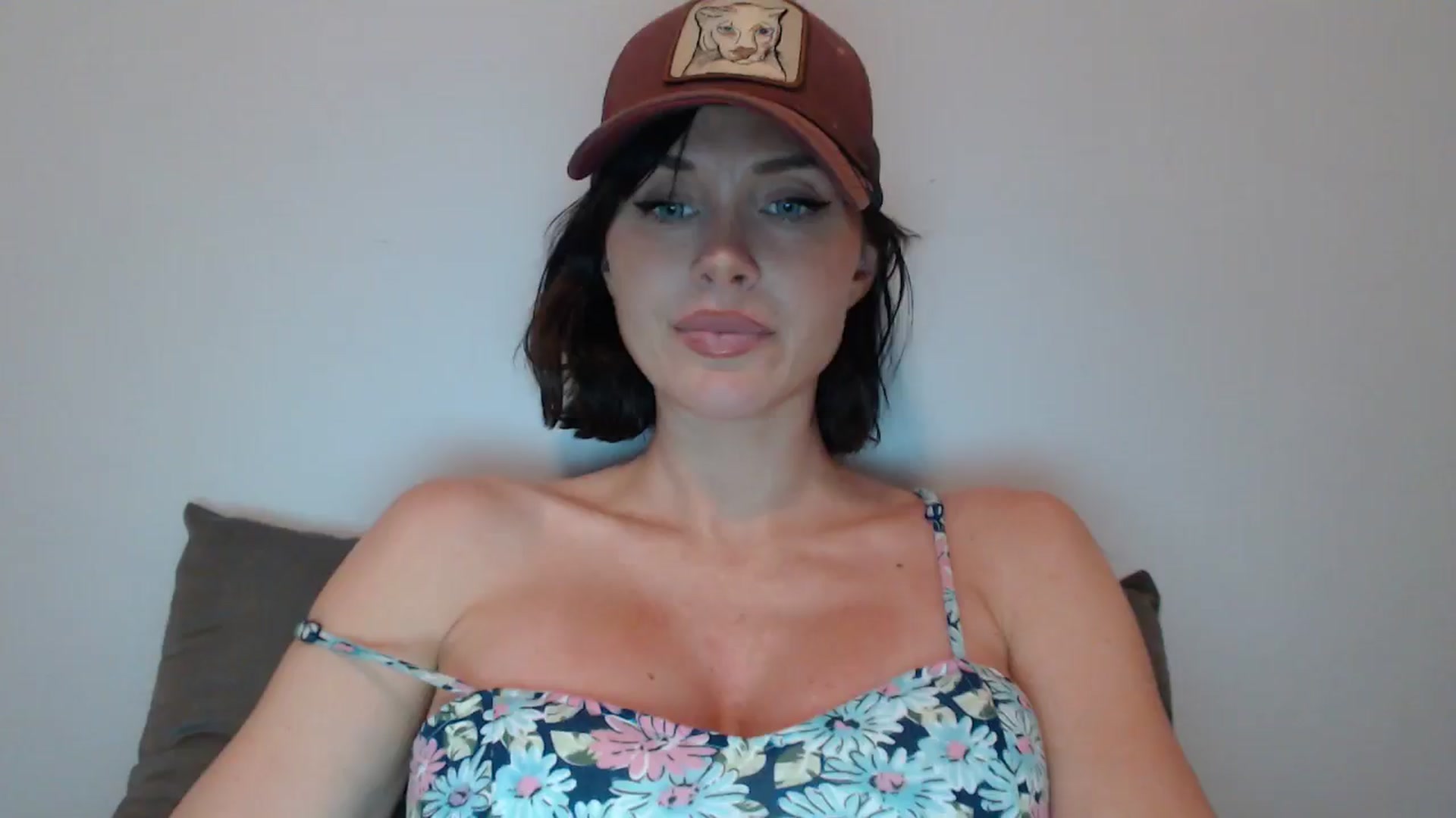 Gallery image thumbnail from Summerr_Rose's myfreecams stream on, 05/06/2024, 23:14 image 13 of 20