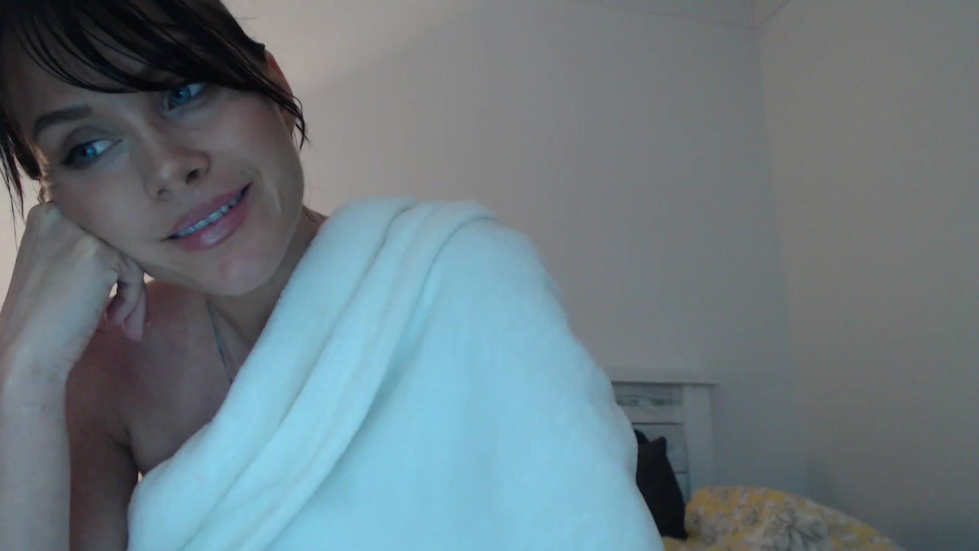 Gallery image thumbnail from Summerr_Rose's myfreecams stream on, 08/11/2024, 07:32 image 12 of 20
