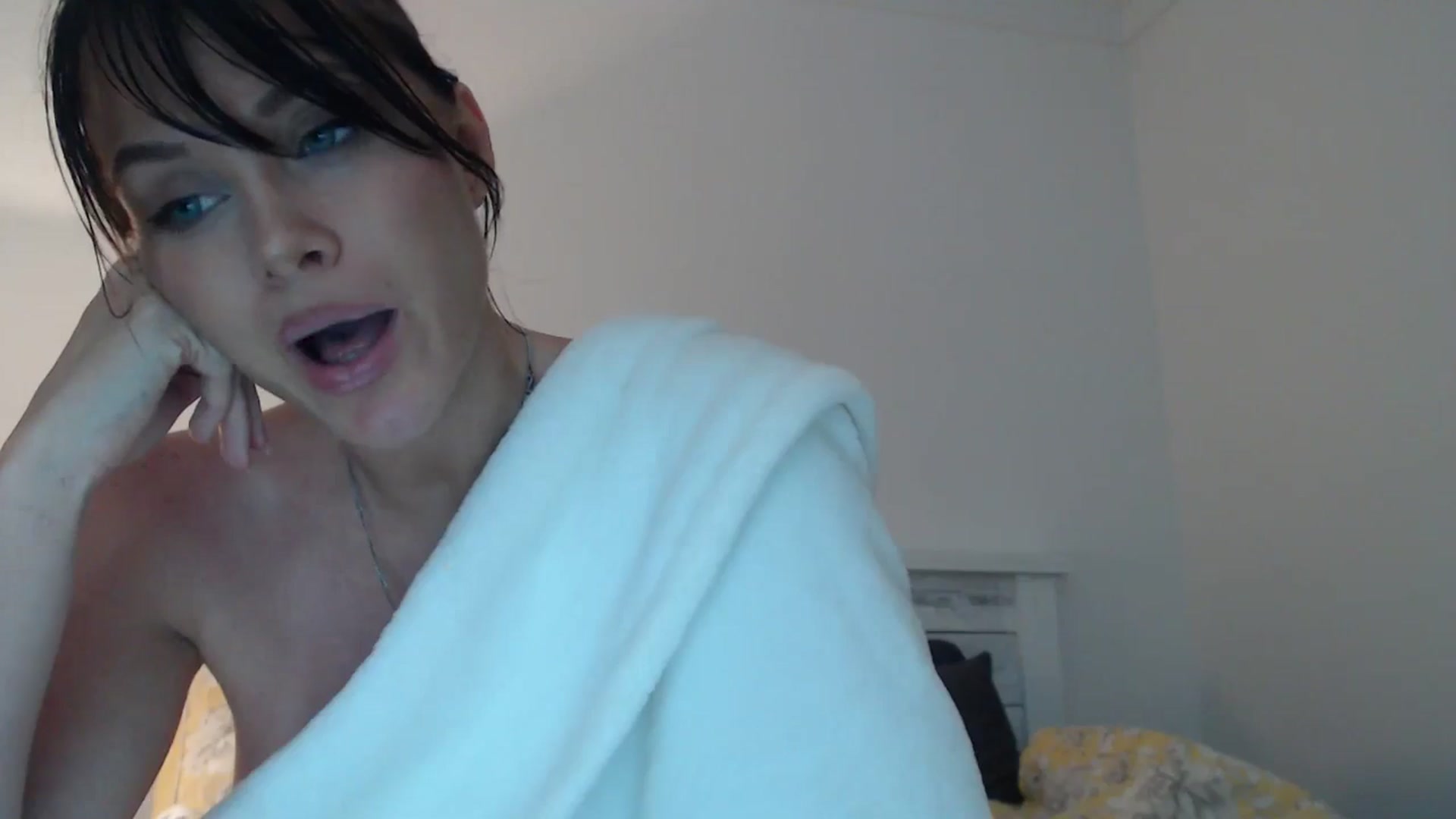 Gallery image thumbnail from Summerr_Rose's myfreecams stream on, 08/11/2024, 07:32 image 17 of 20