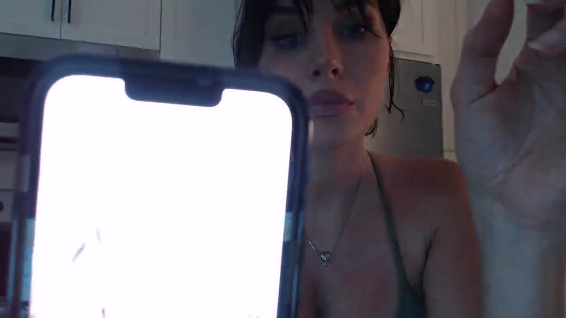 Gallery image thumbnail from Summerr_Rose's myfreecams stream on, 08/13/2024, 02:50 image 12 of 20