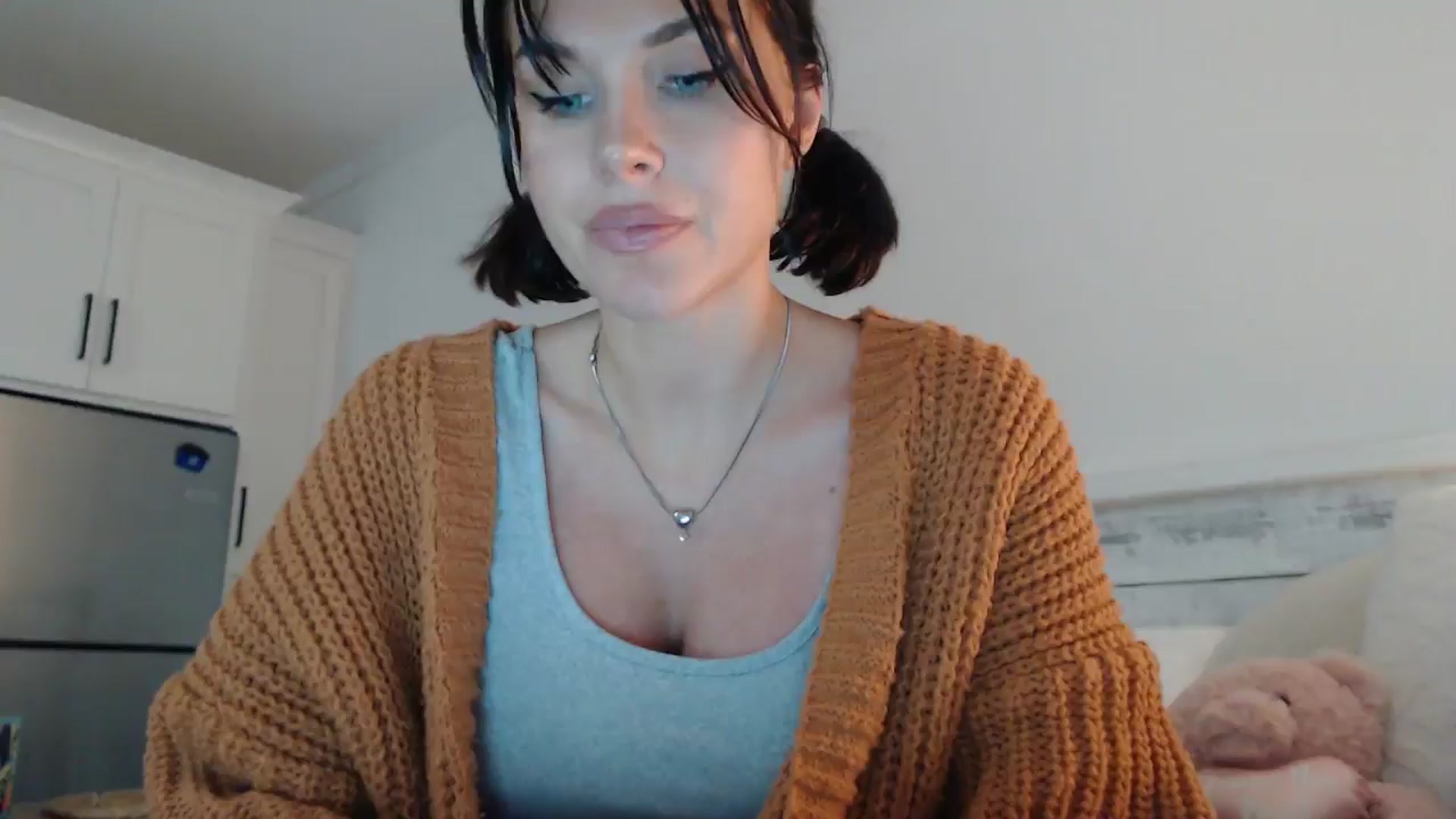 Gallery image thumbnail from Summerr_Rose's myfreecams stream on, 09/16/2024, 04:59 image 10 of 20