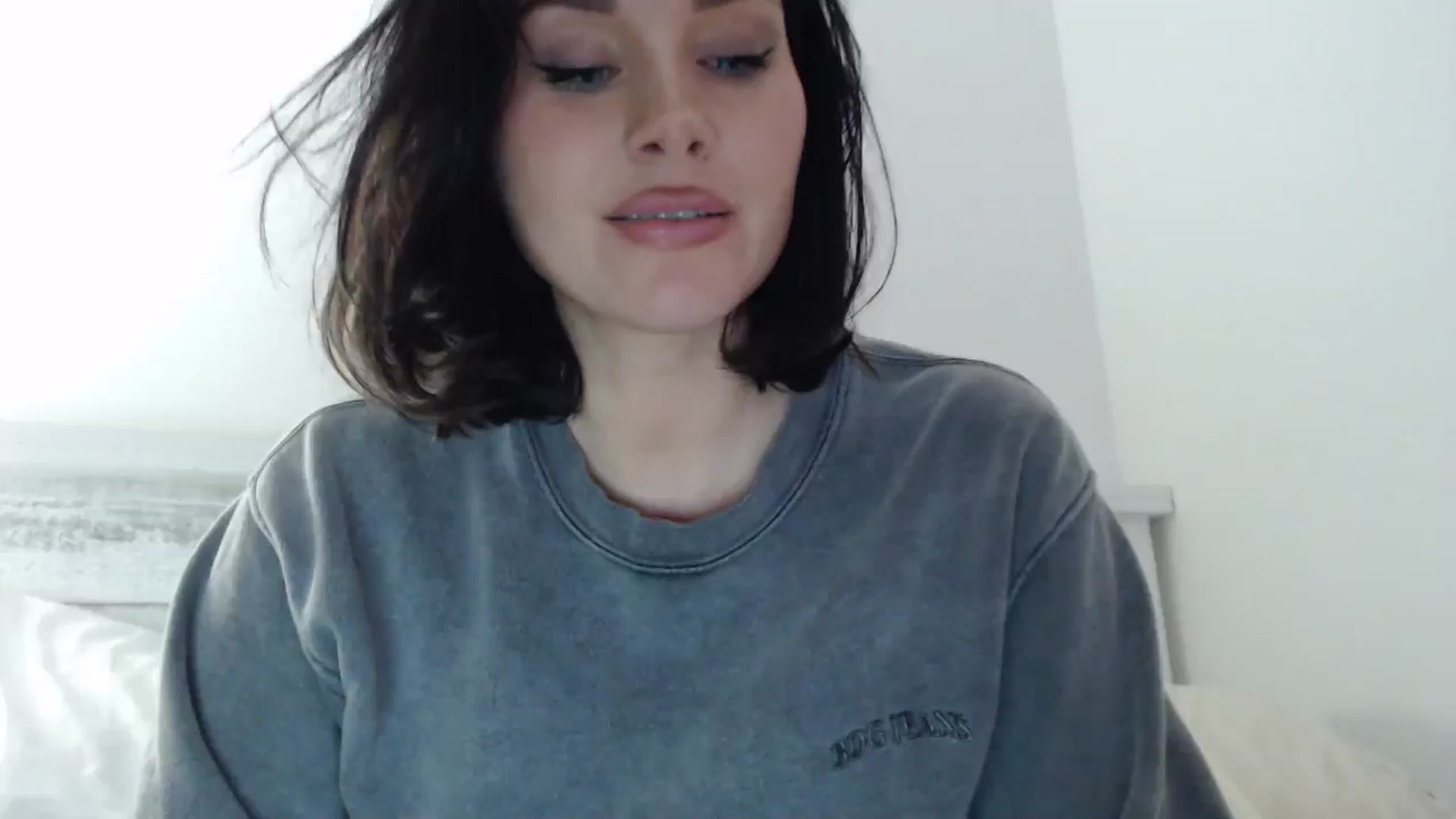 Gallery image thumbnail from Summerr_Rose's myfreecams stream on, 12/17/2024, 01:52 image 2 of 20