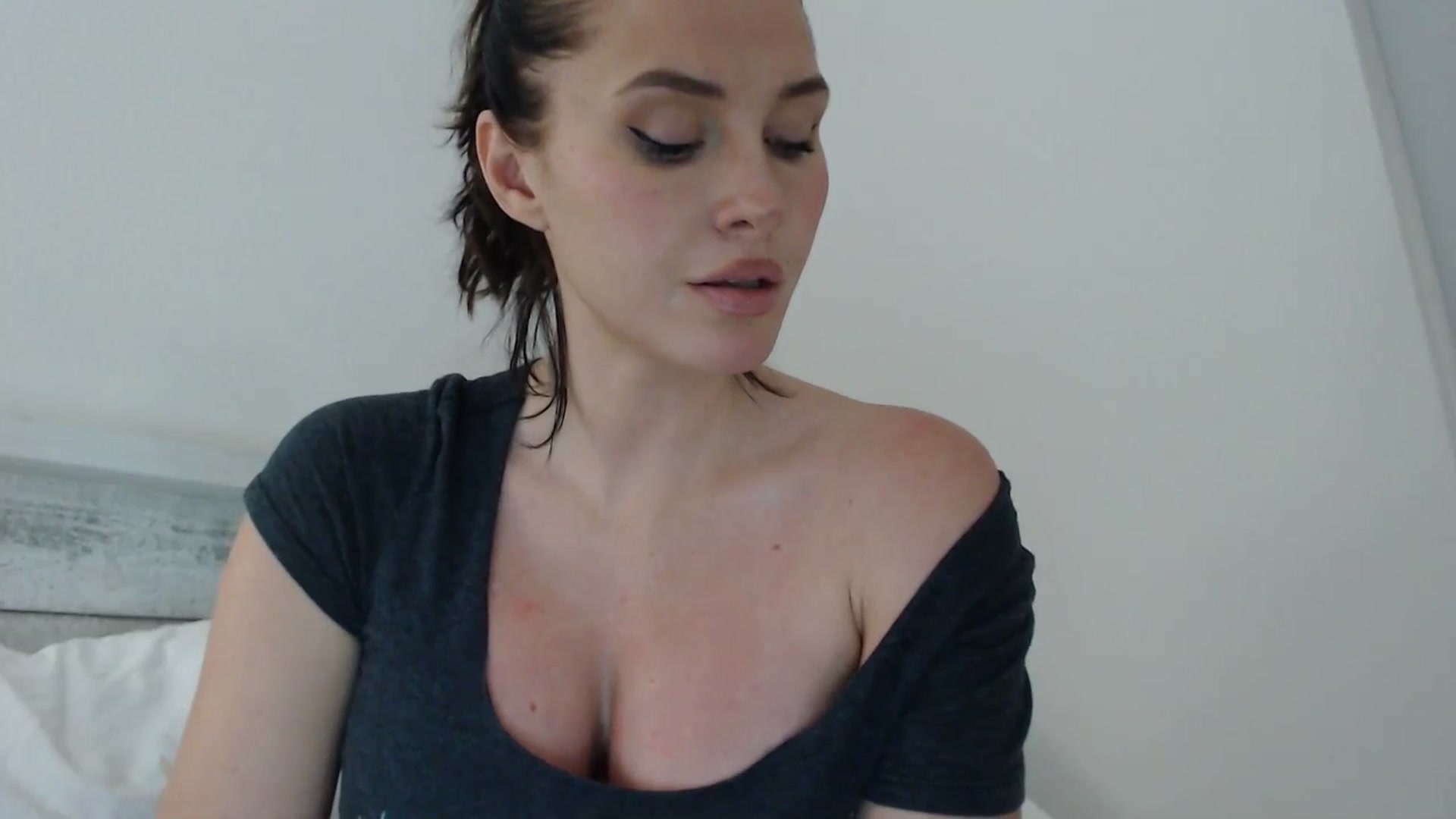 Gallery image thumbnail from Summerr_Rose's myfreecams stream on, 01/07/2025, 04:24 image 5 of 20