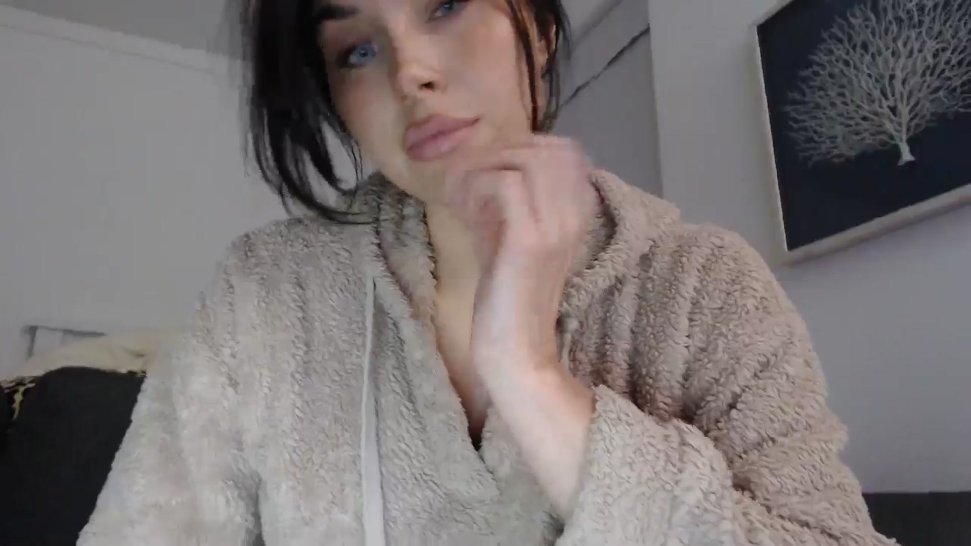 Gallery image thumbnail from Summerr_Rose's myfreecams stream on, 02/17/2025, 05:11 image 19 of 20
