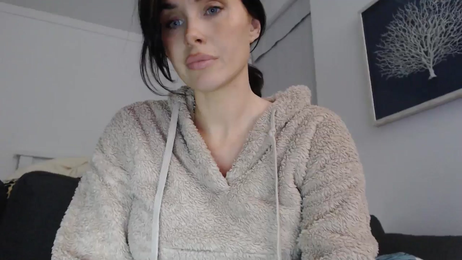Gallery image thumbnail from Summerr_Rose's myfreecams stream on, 02/17/2025, 05:11 image 8 of 20