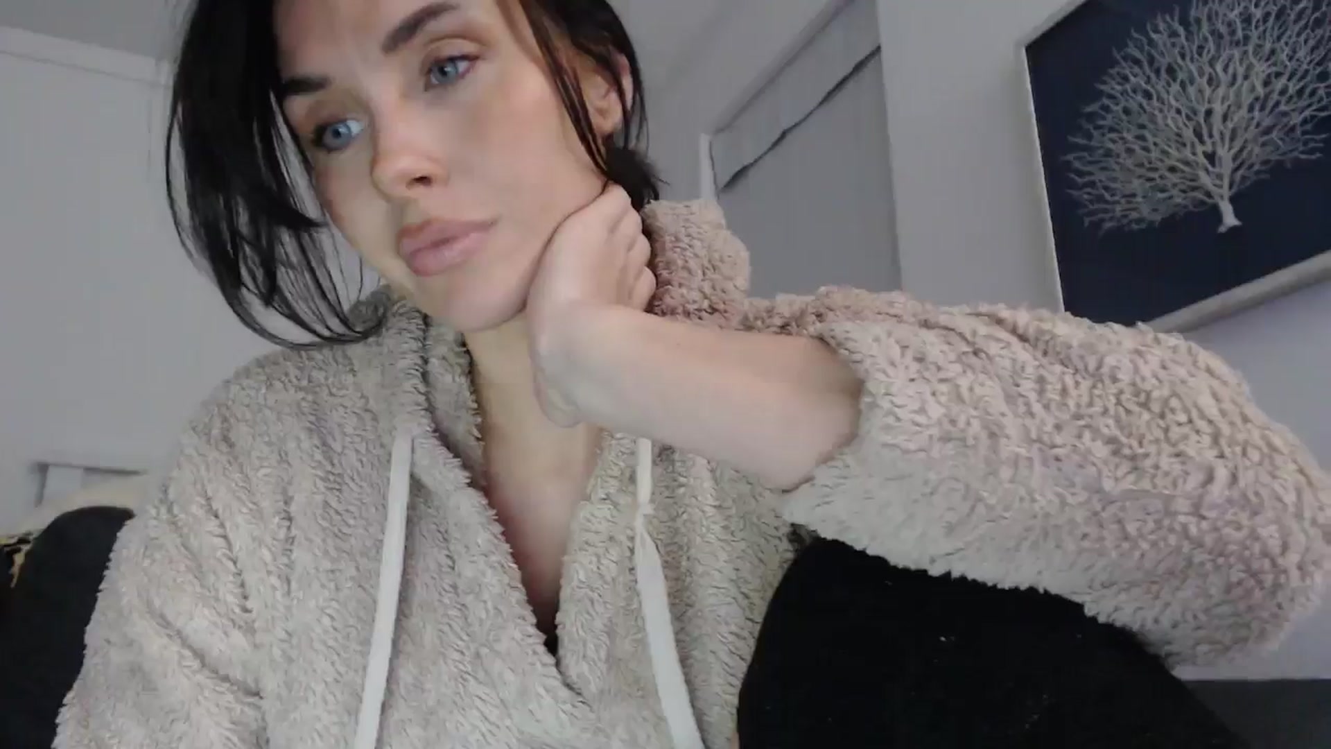 Gallery image thumbnail from Summerr_Rose's myfreecams stream on, 02/17/2025, 05:11 image 5 of 20