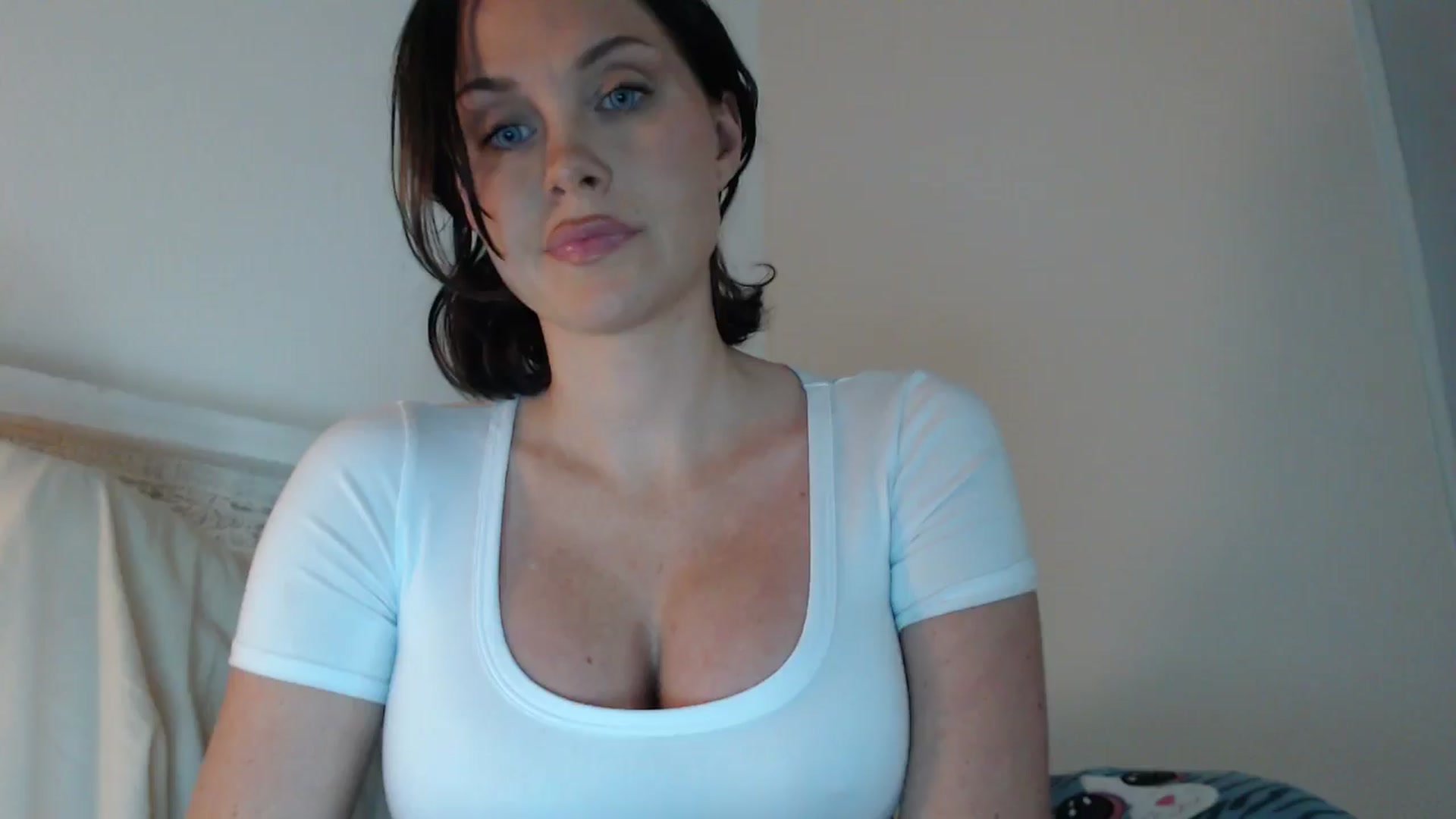 Gallery image thumbnail from Summerr_Rose's myfreecams stream on, 04/07/2025, 01:47 image 5 of 20