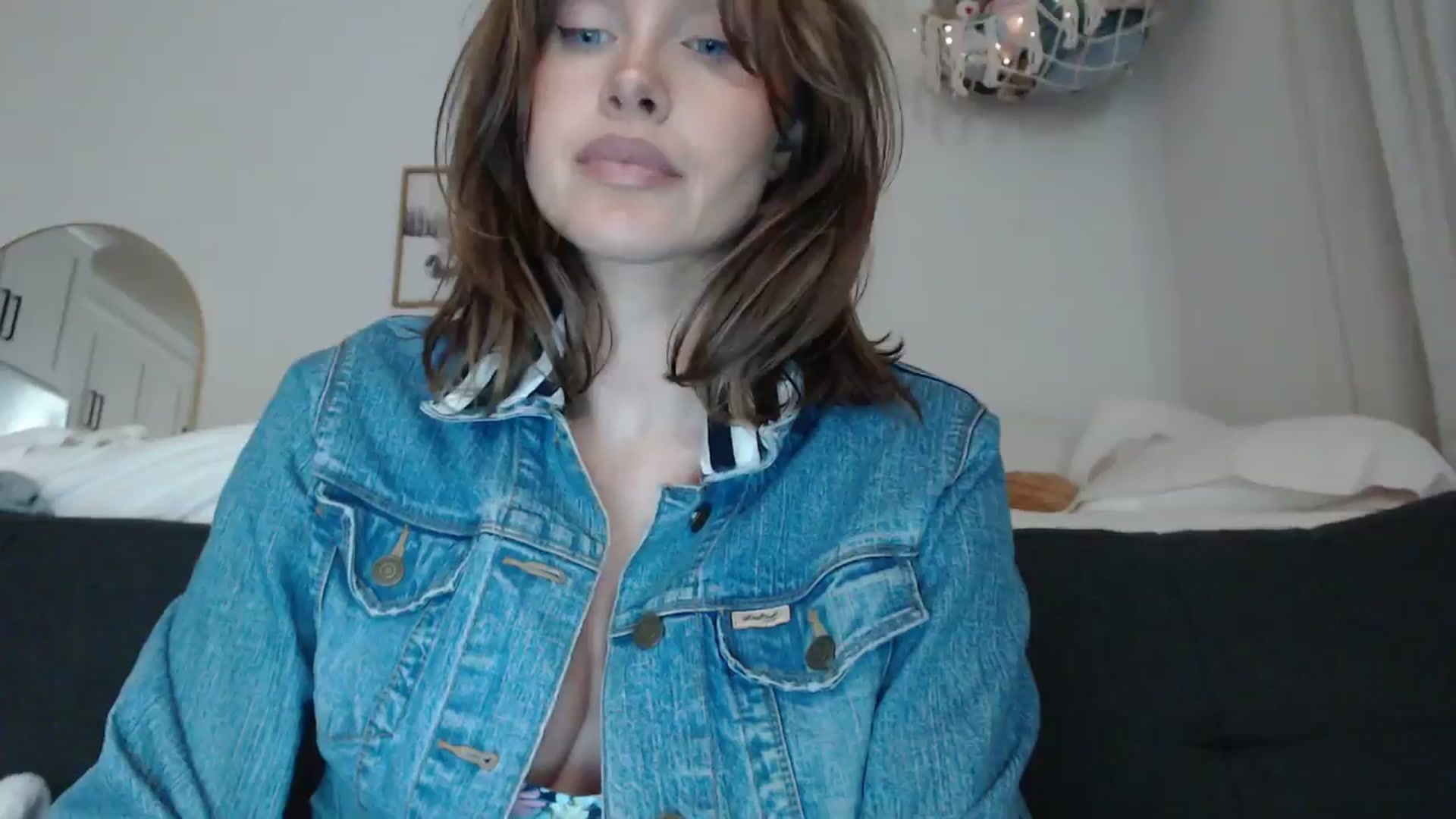 Gallery image thumbnail from Summerr_Rose's myfreecams stream on, 12/31/2025, 01:39 image 13 of 20