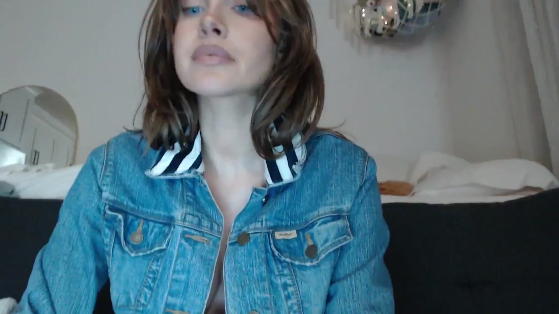Gallery image thumbnail from Summerr_Rose's myfreecams stream on, 12/31/2025, 01:39 image 10 of 20