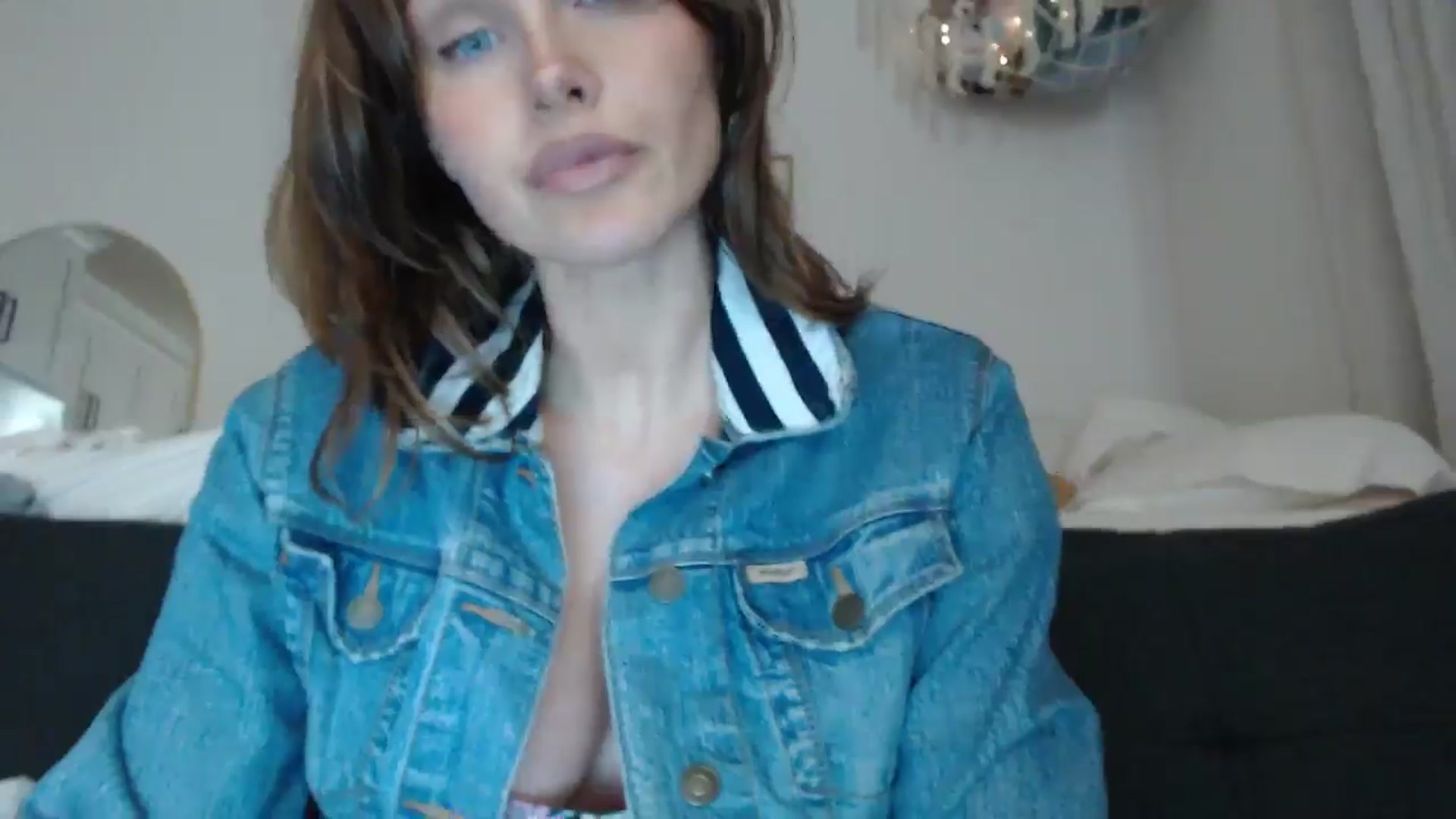 Gallery image thumbnail from Summerr_Rose's myfreecams stream on, 12/31/2025, 01:39 image 5 of 20