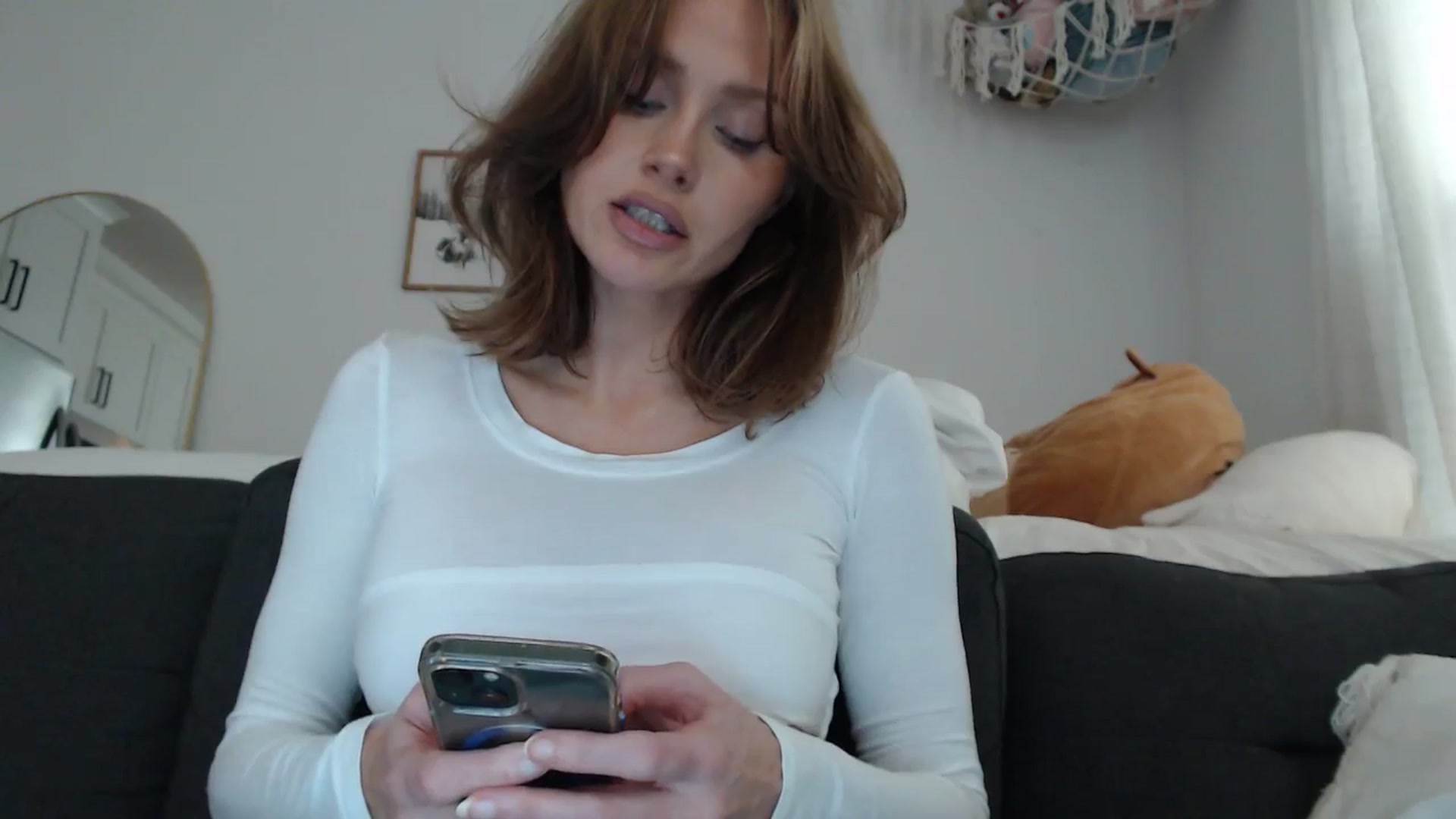 Gallery image thumbnail from Summerr_Rose's myfreecams stream on, 01/05/2026, 20:41 image 10 of 20