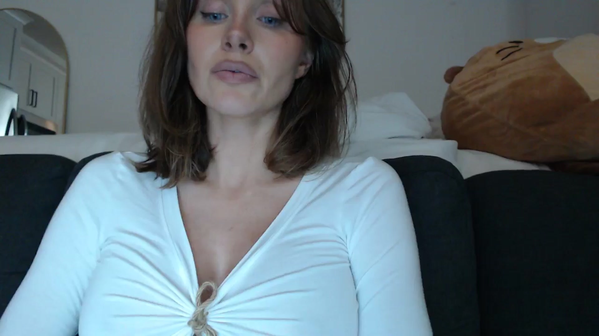 Gallery image thumbnail from Summerr_Rose's myfreecams stream on, 01/06/2026, 02:03 image 16 of 20