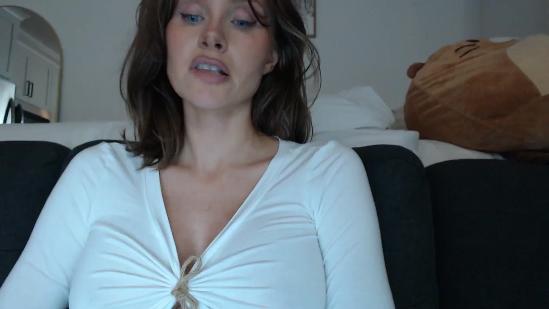 Gallery image thumbnail from Summerr_Rose's myfreecams stream on, 01/06/2026, 02:03 image 13 of 20