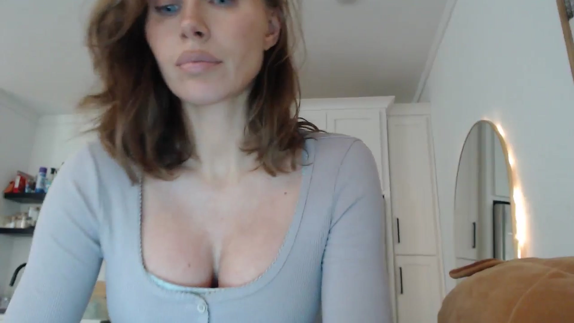 Gallery image thumbnail from Summerr_Rose's myfreecams stream on, 01/26/2026, 22:51 image 10 of 20