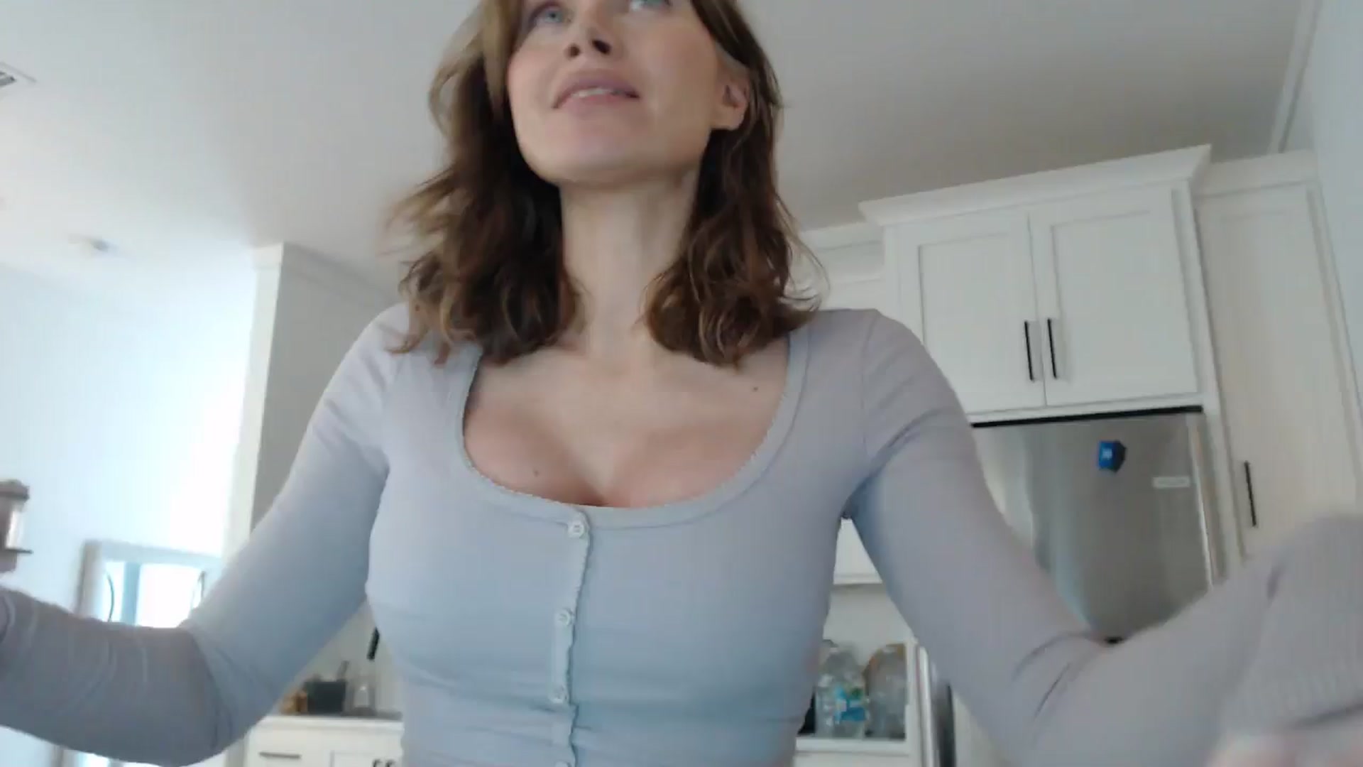 Gallery image thumbnail from Summerr_Rose's myfreecams stream on, 01/26/2026, 22:51 image 1 of 20