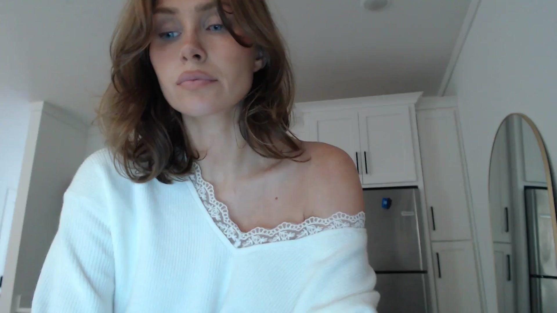 Gallery image thumbnail from Summerr_Rose's myfreecams stream on, 01/28/2026, 22:43 image 1 of 20
