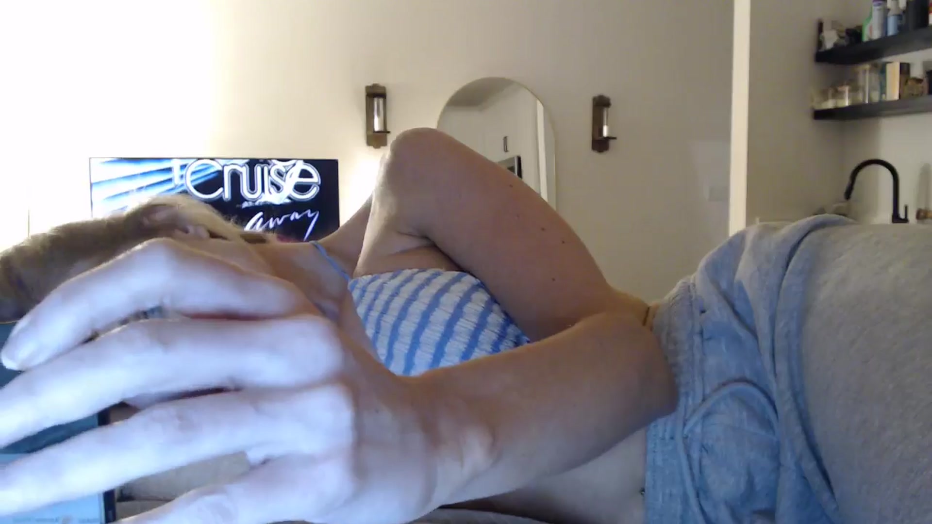 Gallery image thumbnail from Summerr_Rose's myfreecams stream on, 04/12/2026, 03:25 image 10 of 20