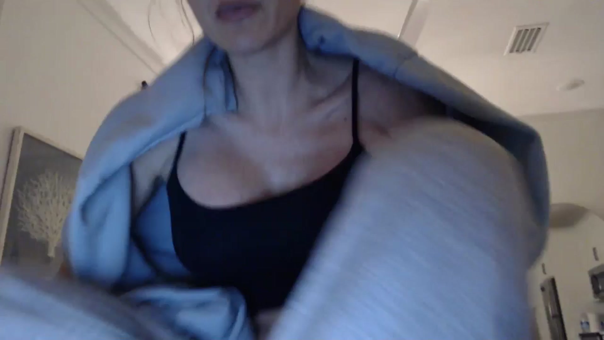 Gallery image thumbnail from Summerr_Rose's myfreecams stream on, 04/14/2026, 02:34 image 10 of 20