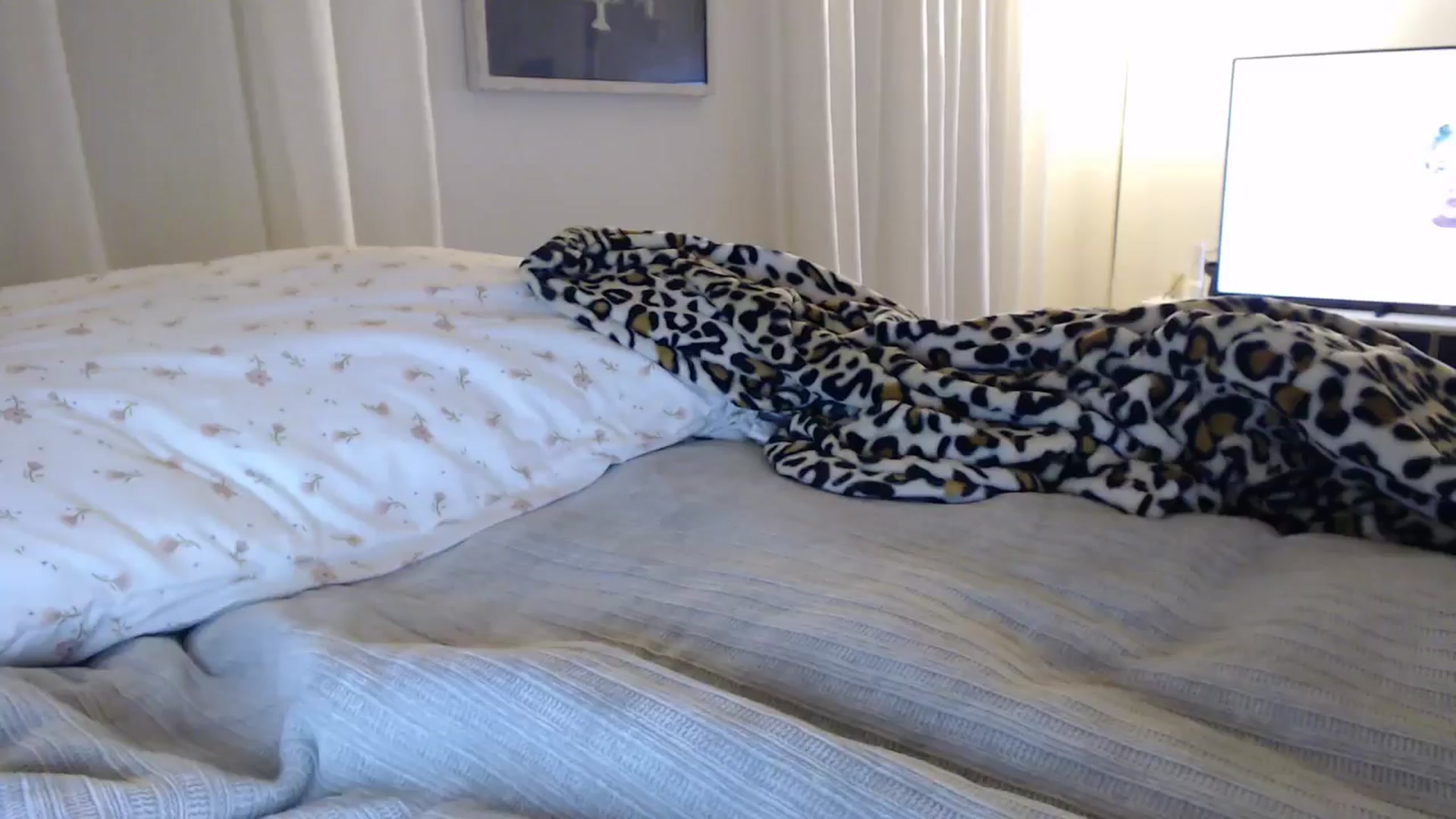 Gallery image thumbnail from Summerr_Rose's myfreecams stream on, 04/29/2026, 02:33 image 3 of 20