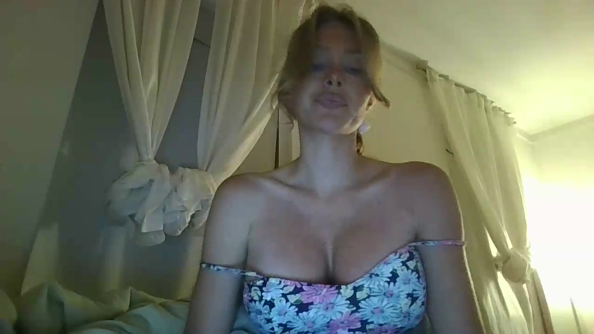 Gallery image thumbnail from Summerr_Rose's myfreecams stream on, 07/03/2026, 03:11 image 10 of 20