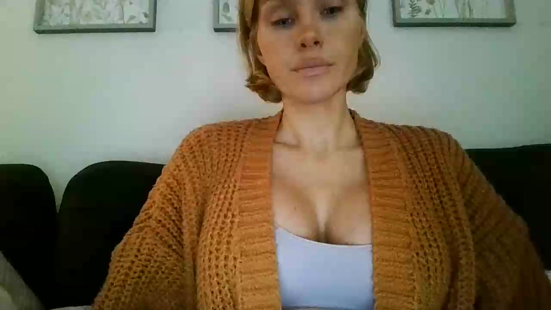 Gallery image thumbnail from Summerr_Rose's myfreecams stream on, 08/13/2026, 20:58 image 17 of 20