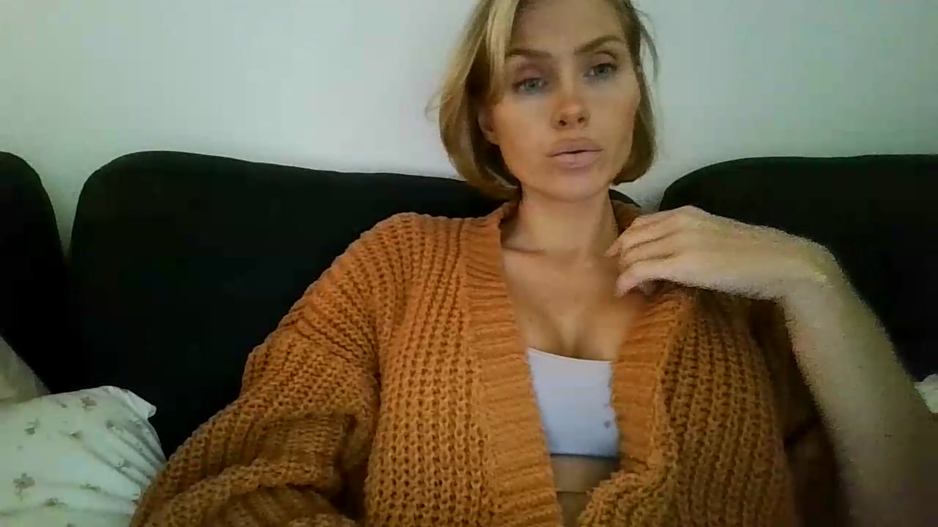 Gallery image thumbnail from Summerr_Rose's myfreecams stream on, 08/13/2026, 20:58 image 10 of 20