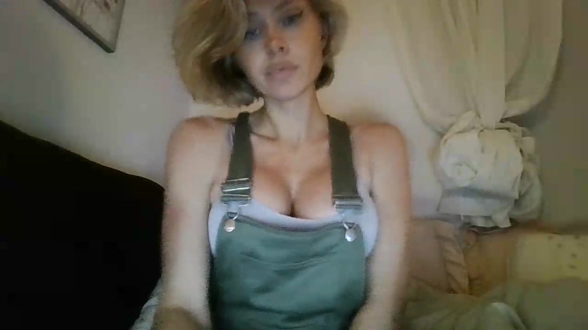 Gallery image thumbnail from Summerr_Rose's myfreecams stream on, 08/27/2026, 01:30 image 9 of 20