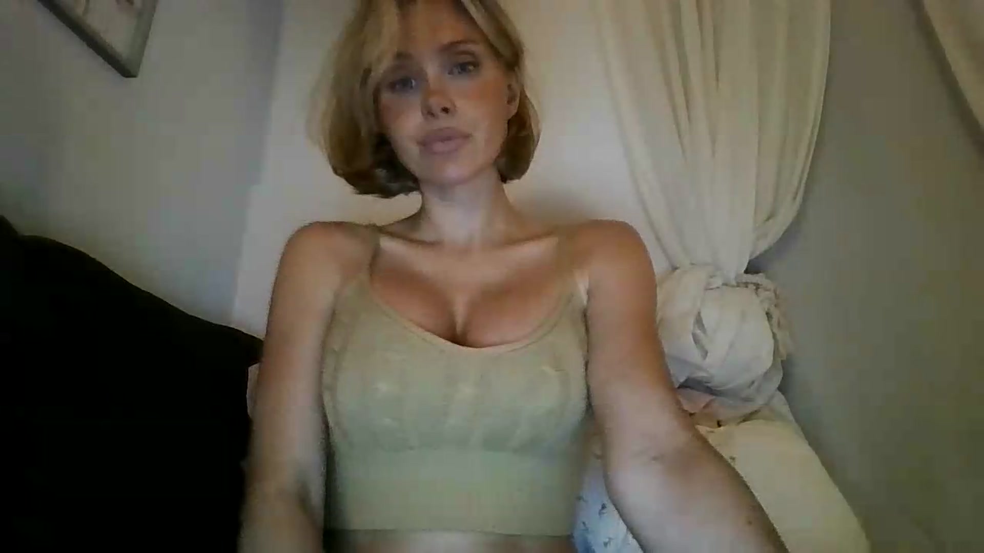 Gallery image thumbnail from Summerr_Rose's myfreecams stream on, 09/03/2026, 02:41 image 8 of 20